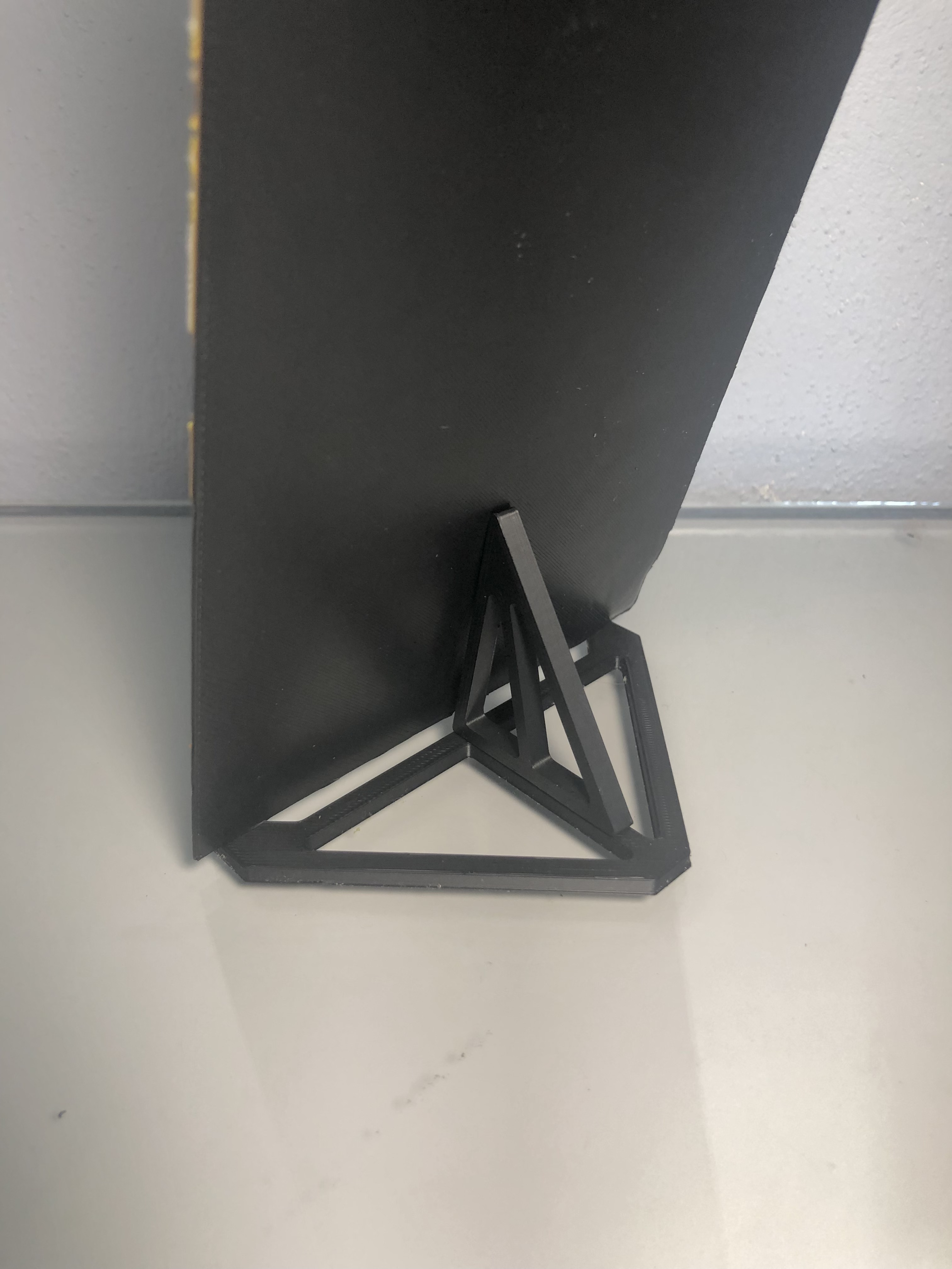 Miniatura 2 do modelo 3D HueForge Stand (Three Sizes)