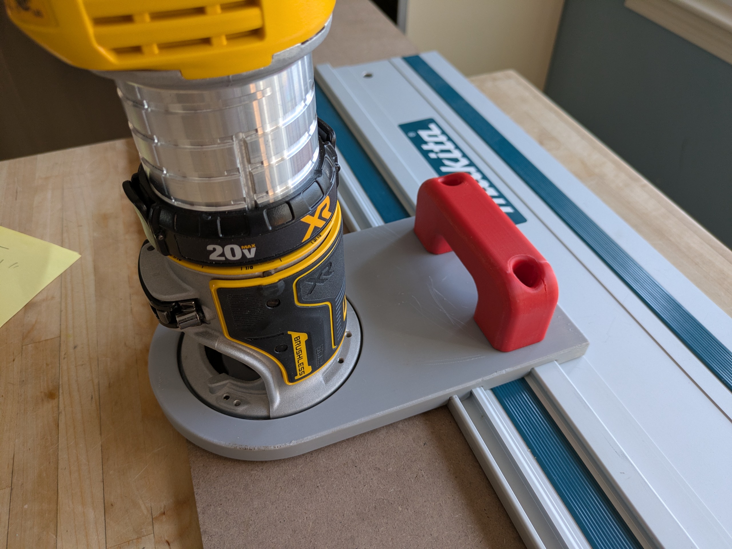 Dewalt 600 or 611 Palm Router - Makita Track - Robust Model