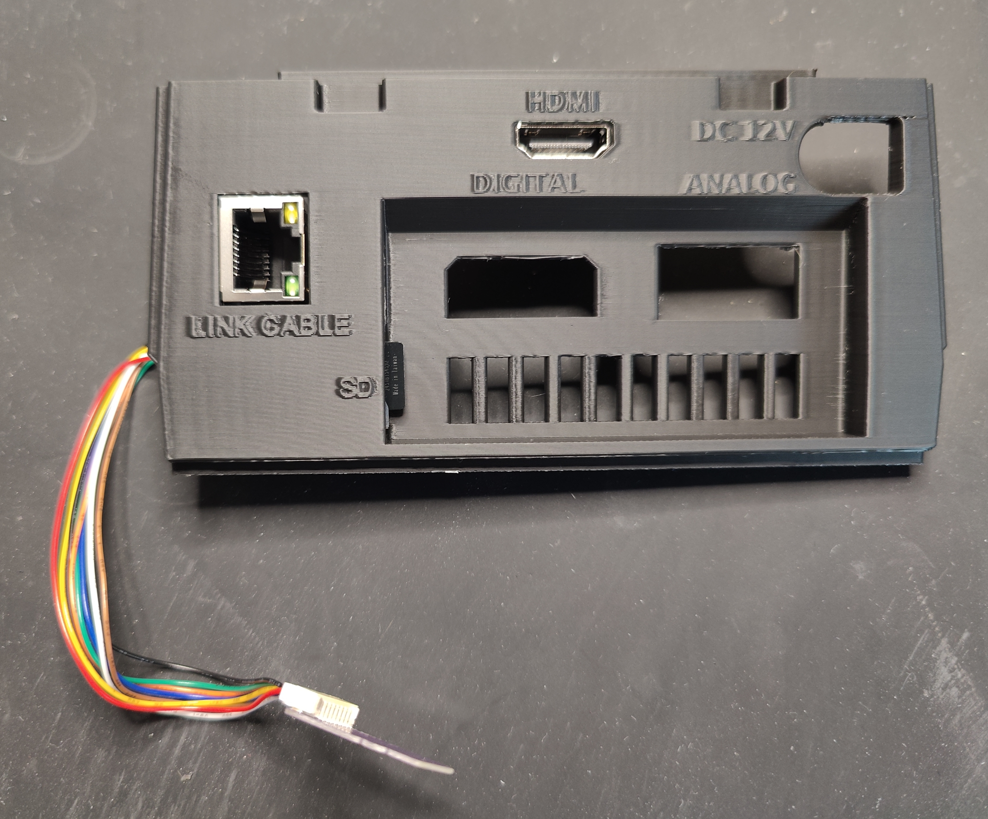 GameCube DOL-001 SD Card Backplate - FlippyDrive Deluxe - RetroGem HDMI