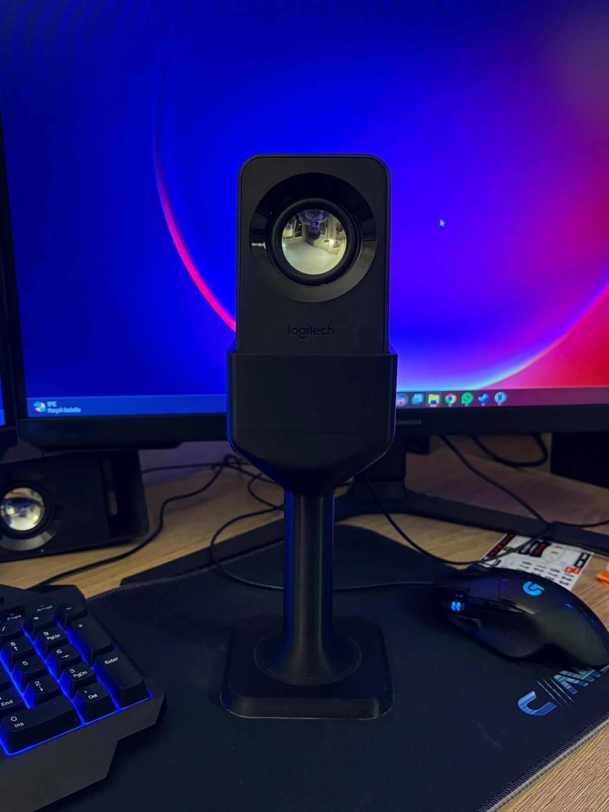 Logitech Z211 Satellite Speaker Stand - No Supports 3D model