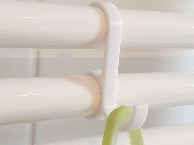 Hook for Bathroom Radiators /Towel heater (20 mm, 22 mm, 23 mm Tubes)