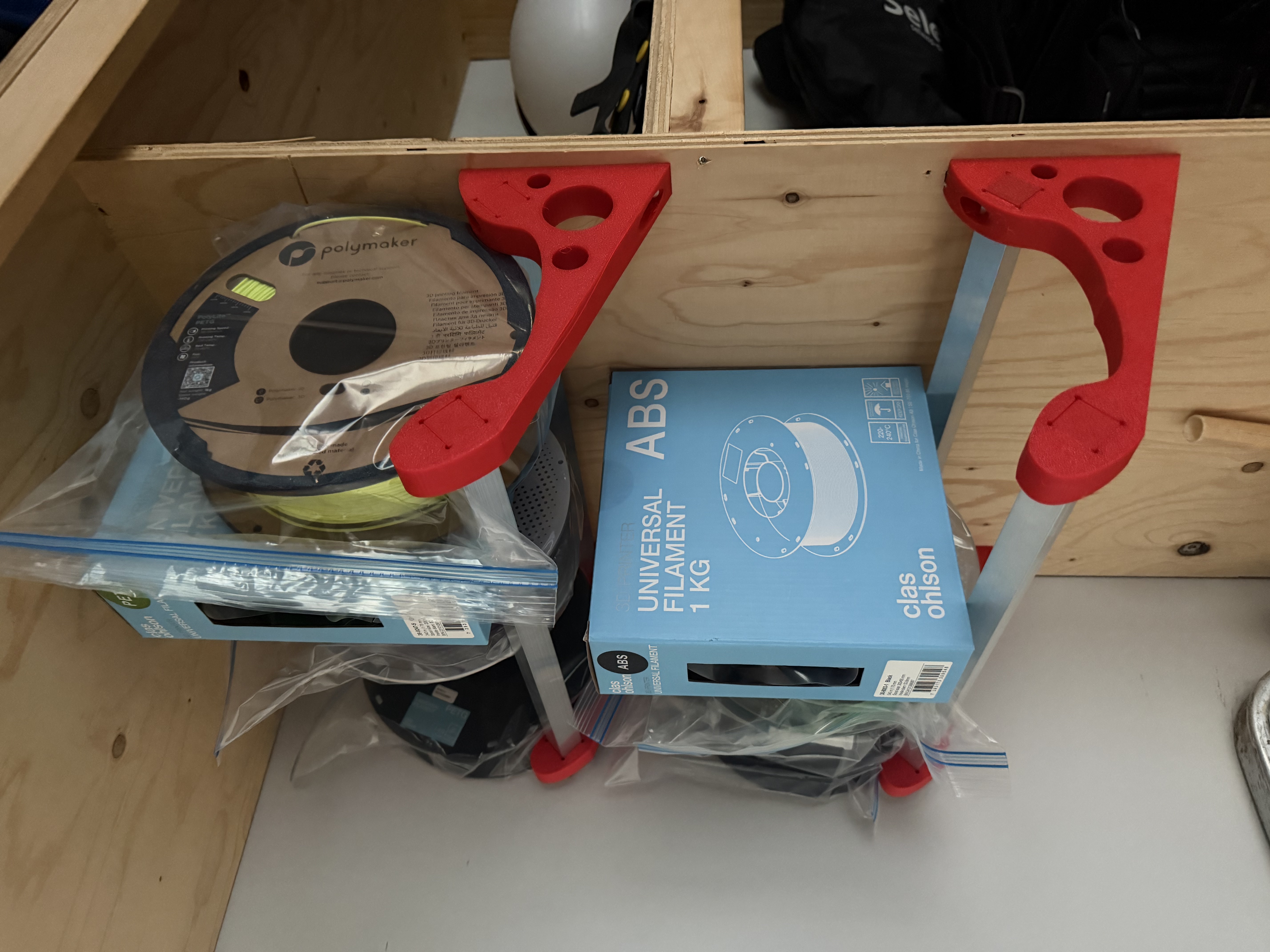 Filament holder