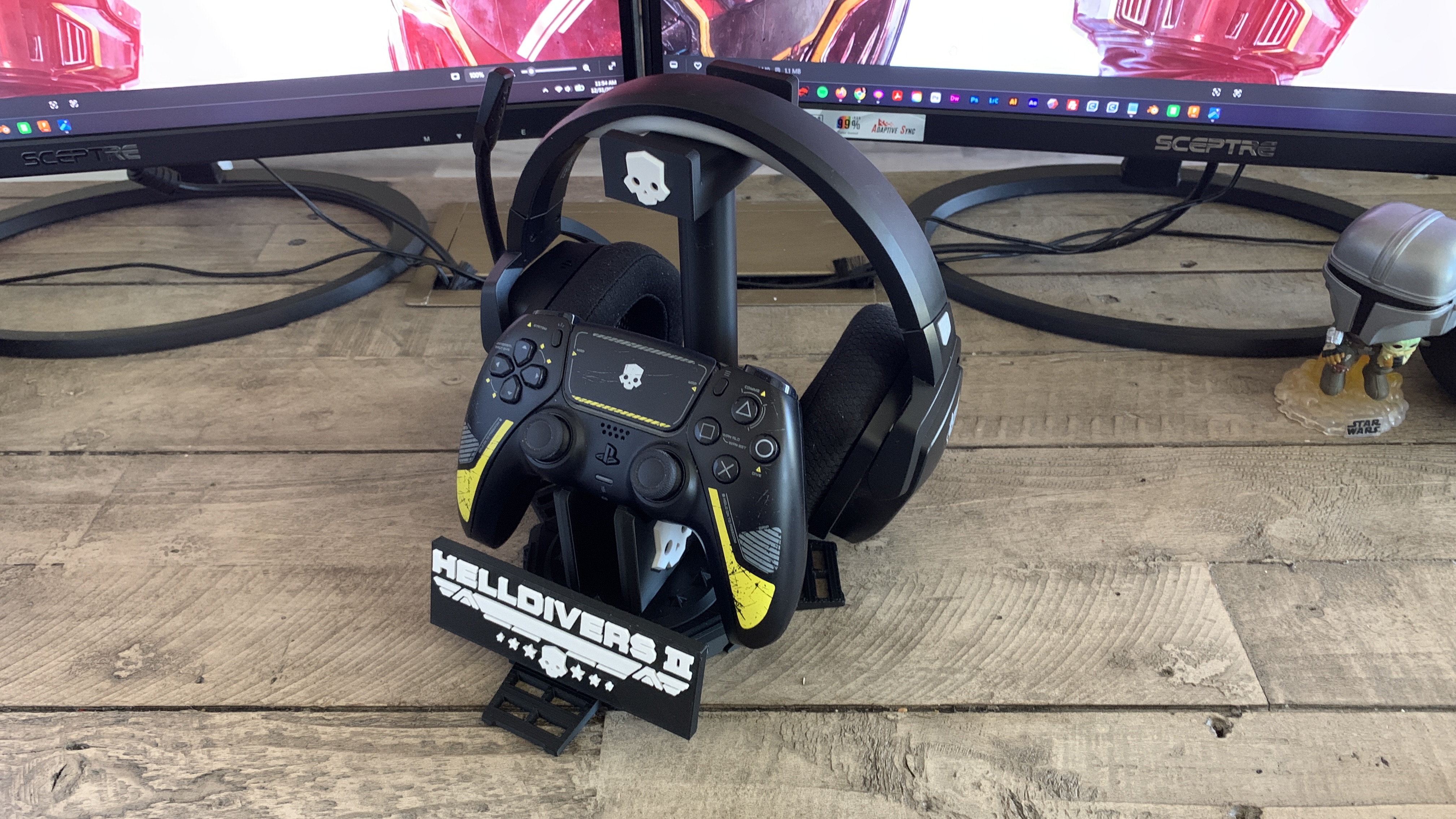 Miniatura 2 do modelo 3D Helldivers 2 Themed Headset & Controller Stand
