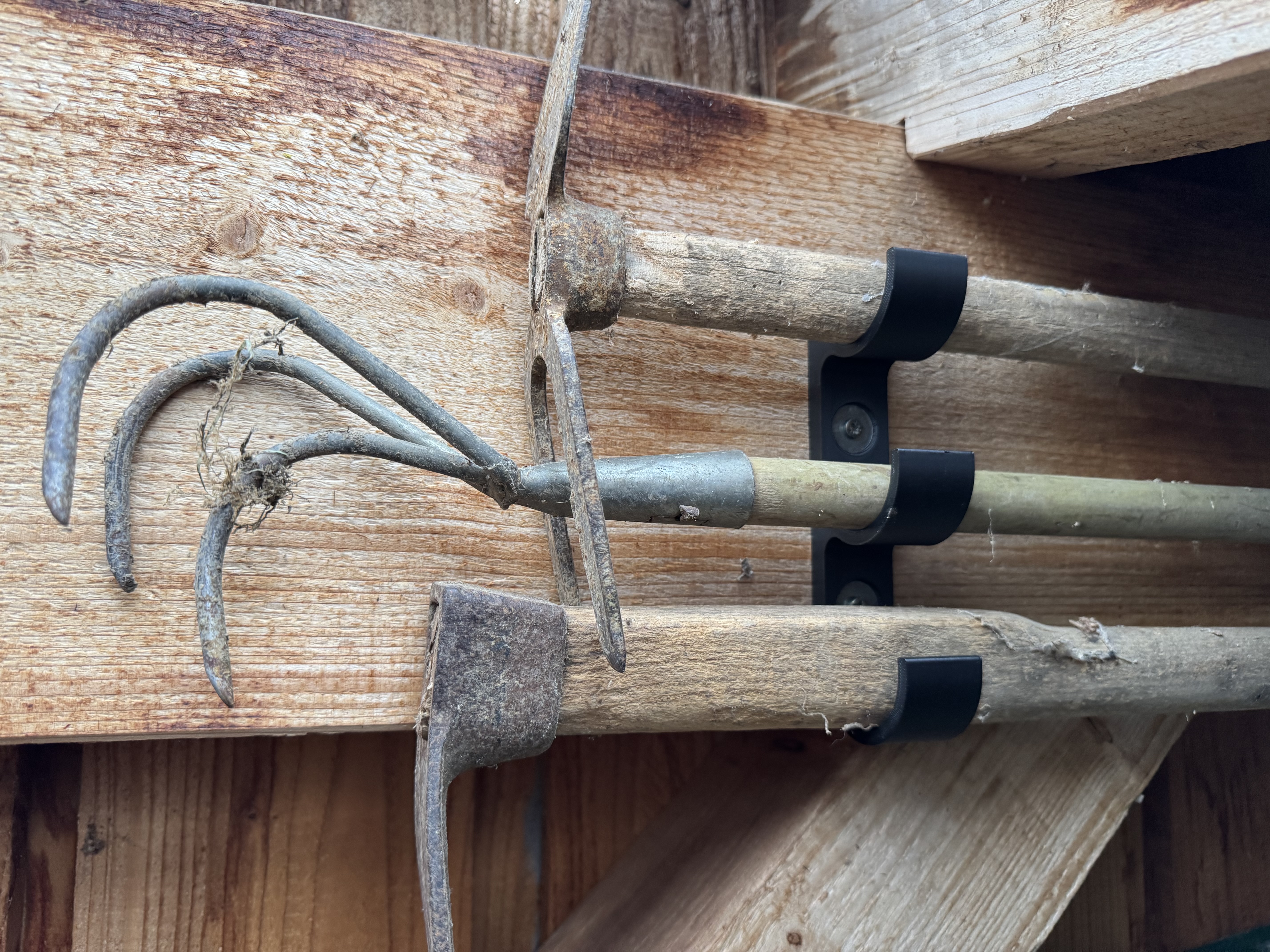 Garden Tool Holder (Triple Hook)