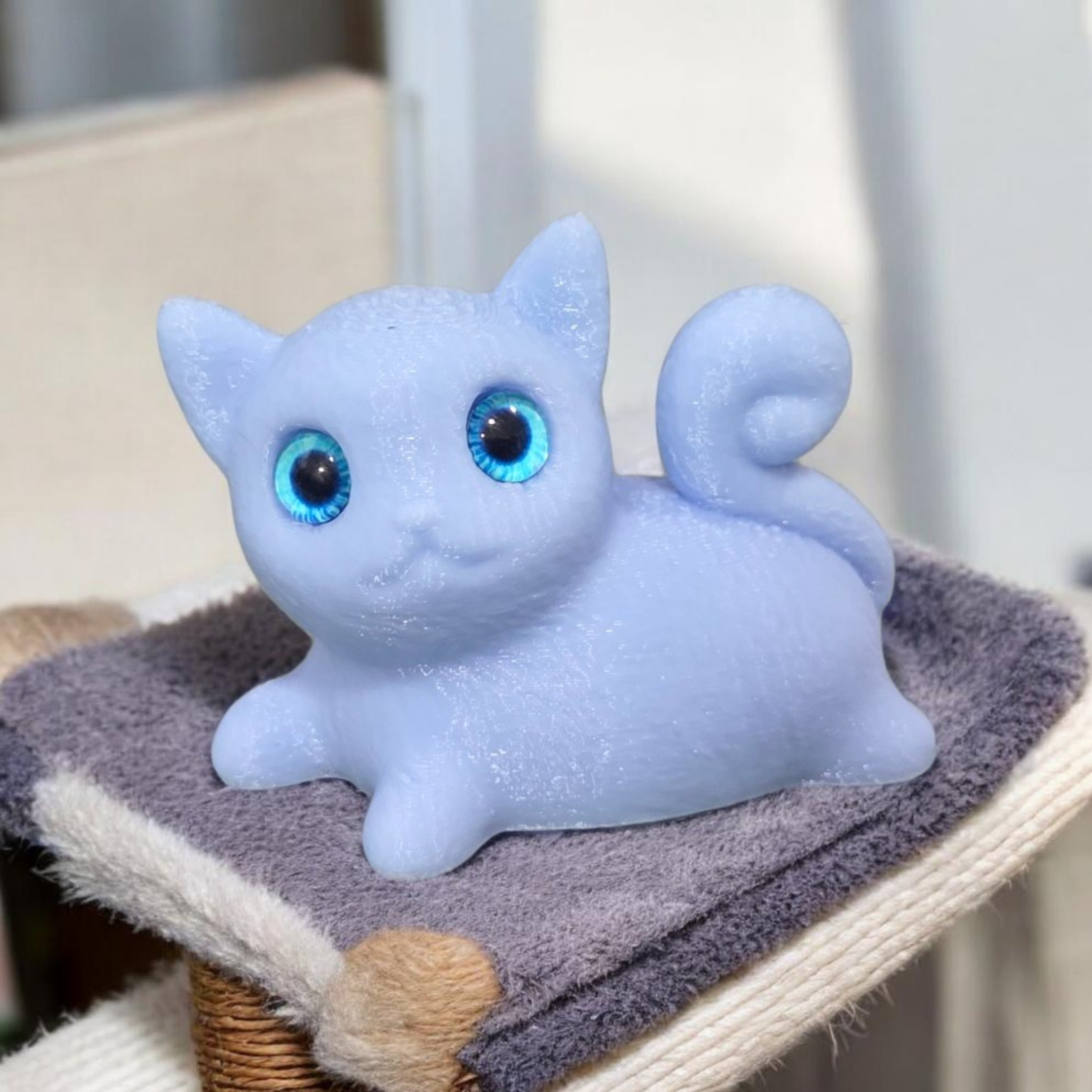 Lazy Cat - 6mm + 8mm glass eye compatible