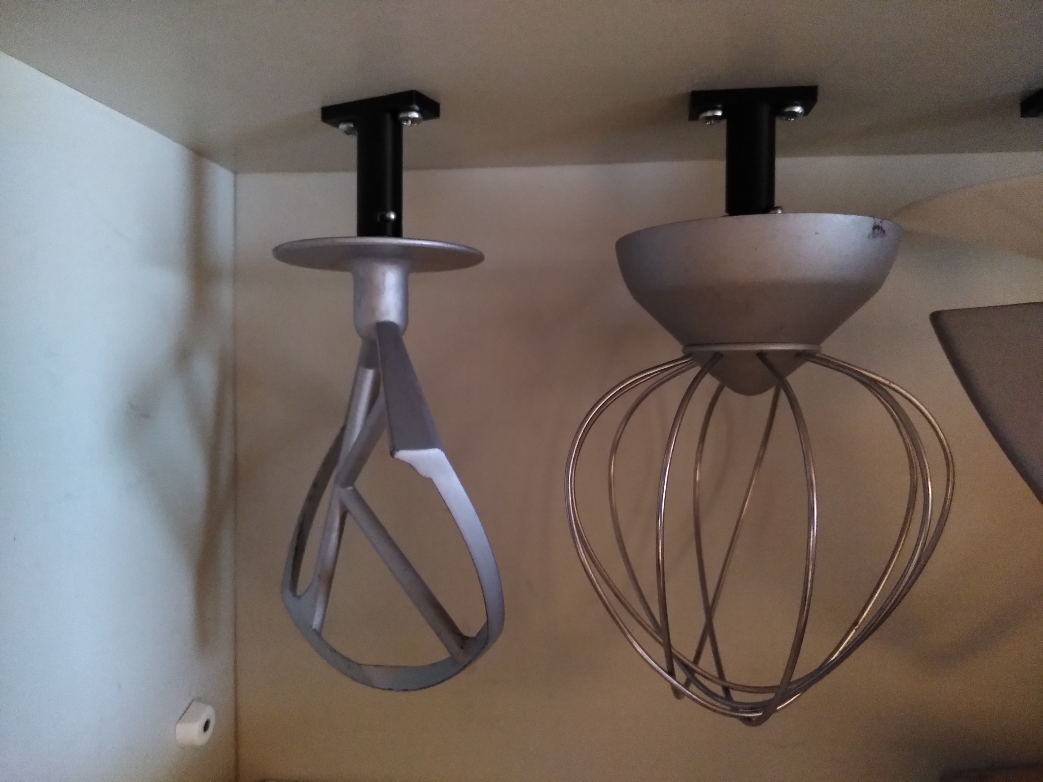 Holder for kenwood chef mixing implements