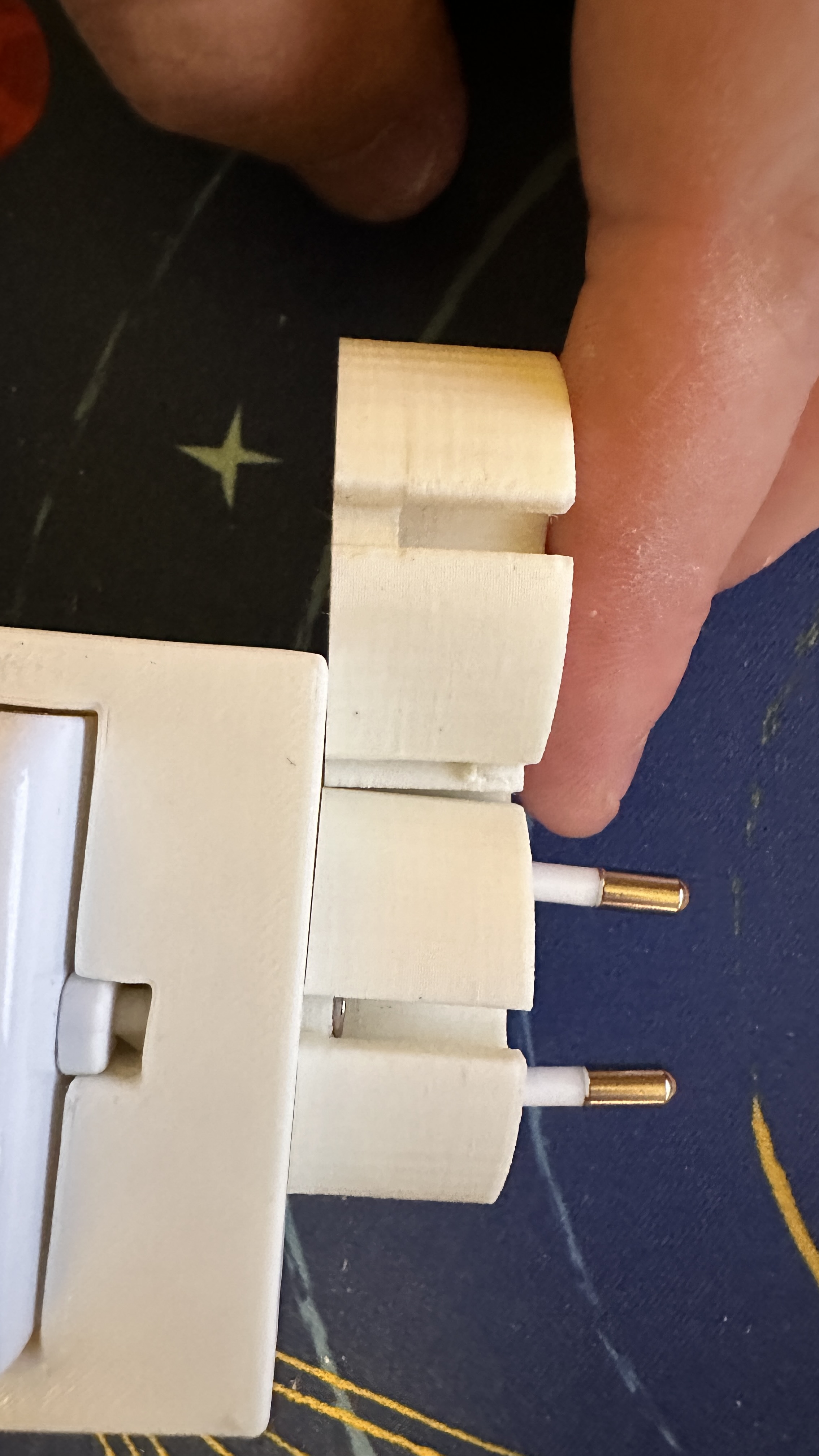 Schuko plug adapter for Schuko plug