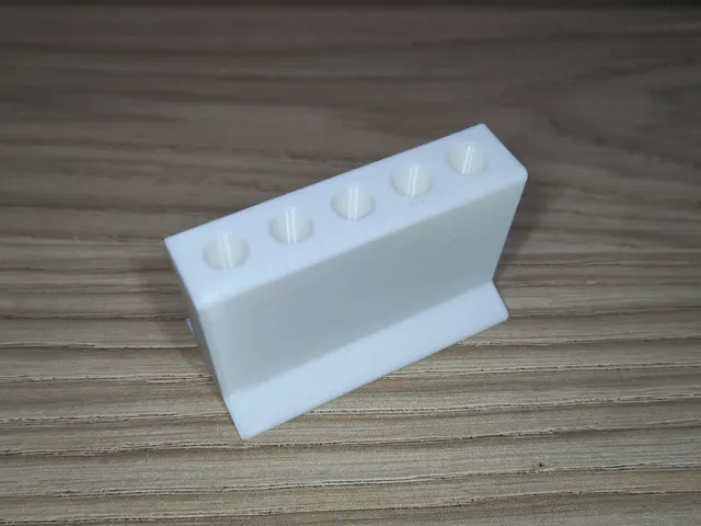 JackPlugHolder