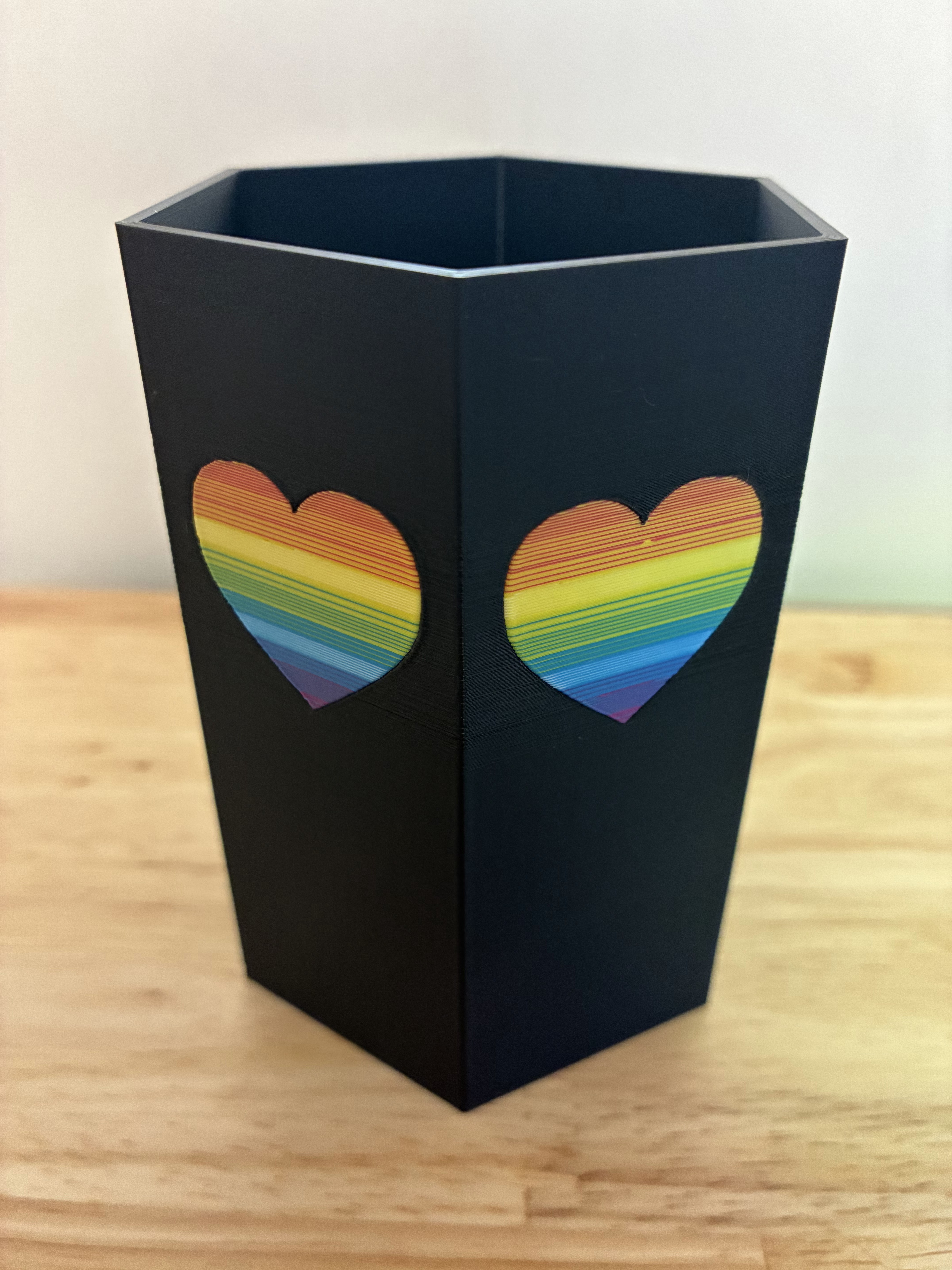 ColorMix Rainbow Heart Pencil Cup