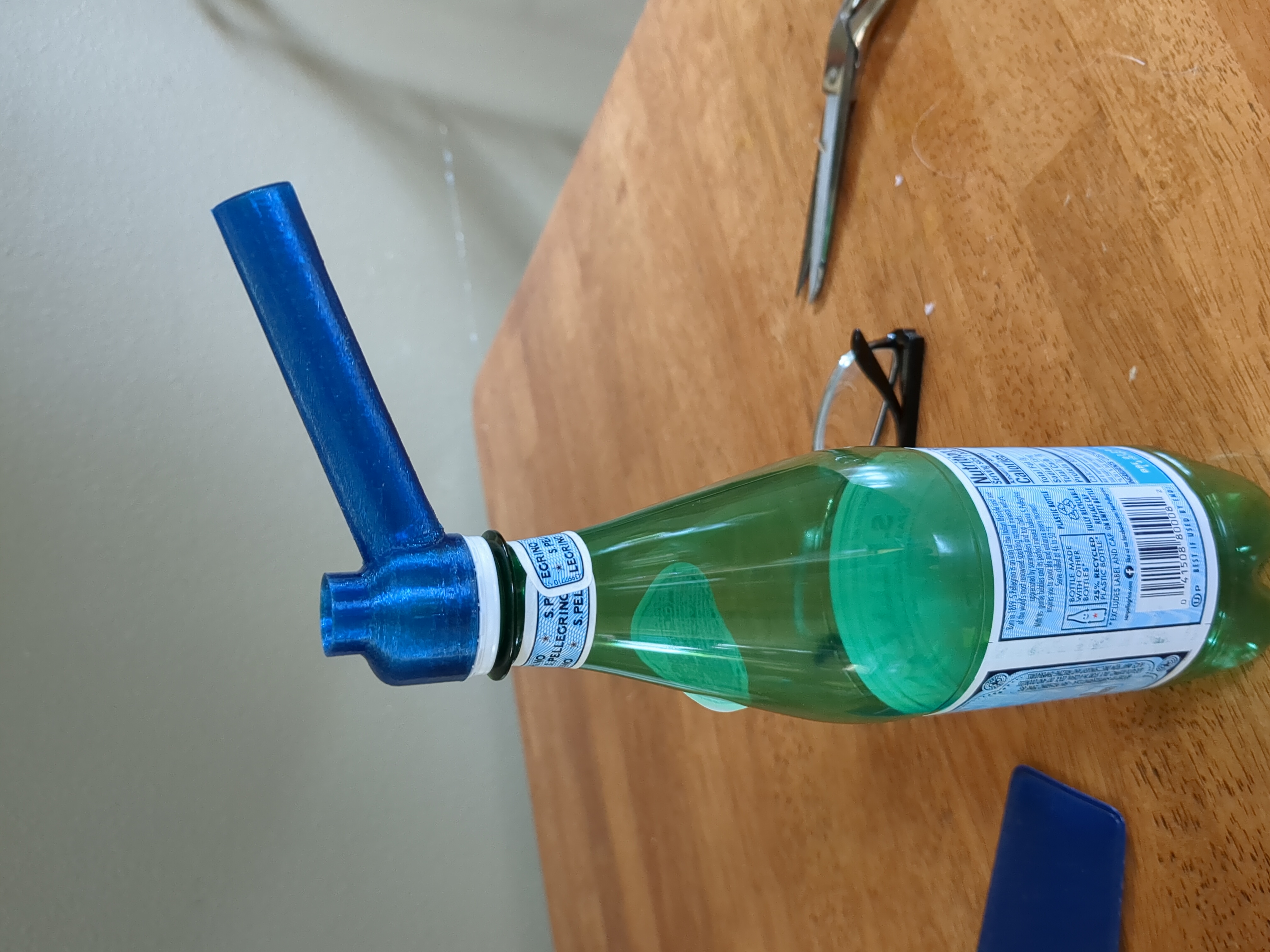 Water Pipe / Bong from a disposable bottle