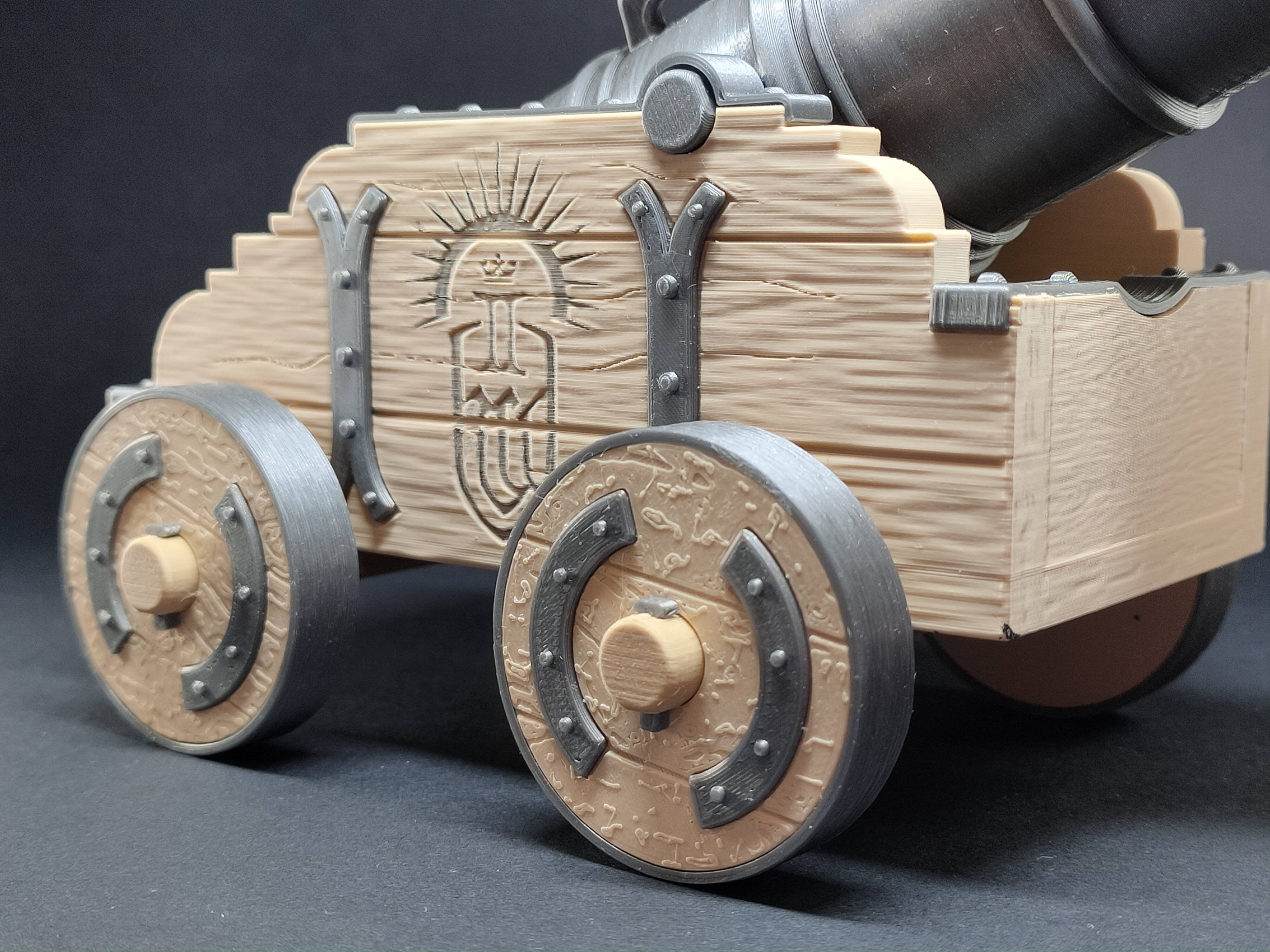 Medieval Canon — miniatura 13