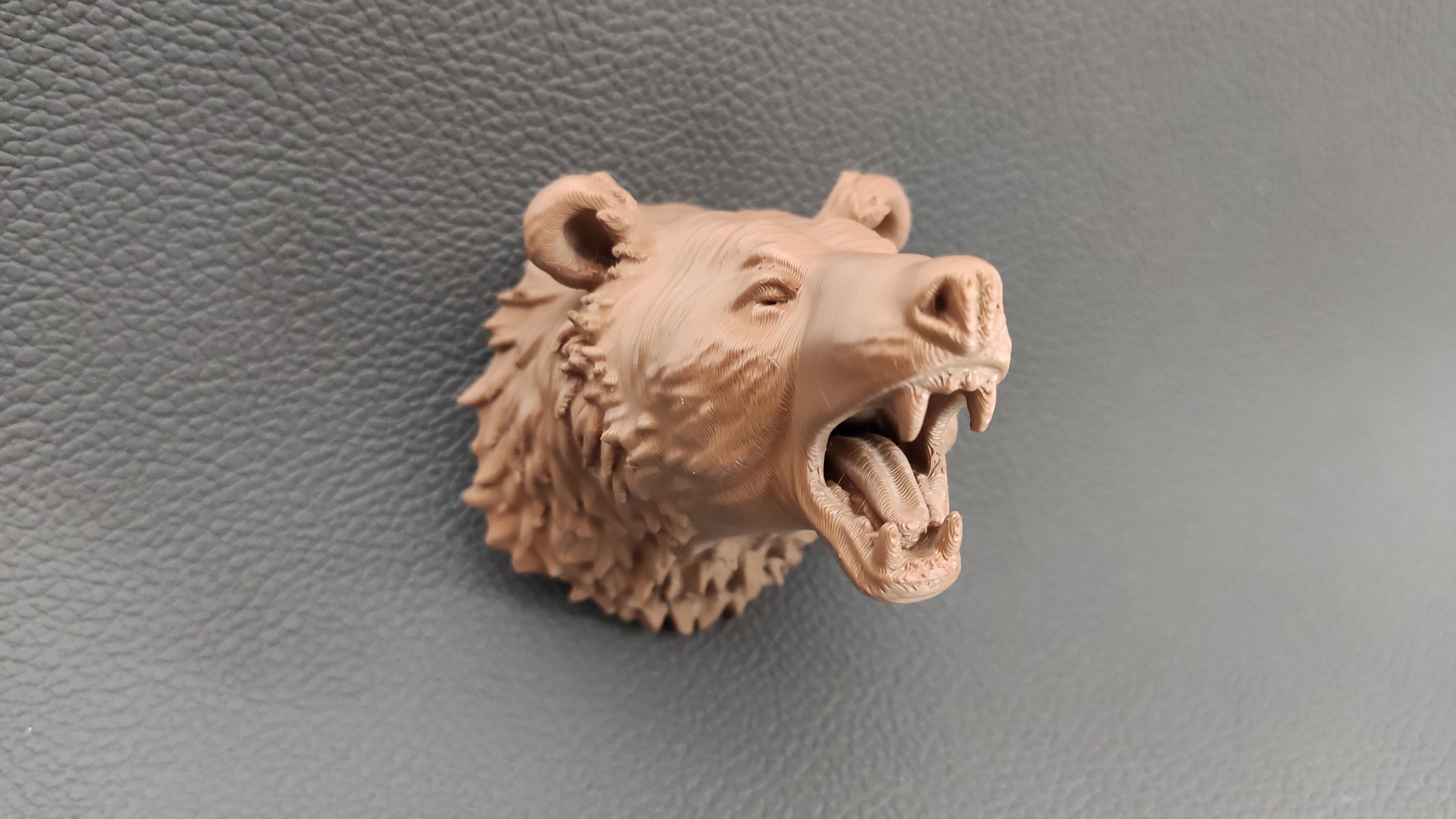 Miniatura 5 do modelo 3D Angry Bear Head (wall mount)