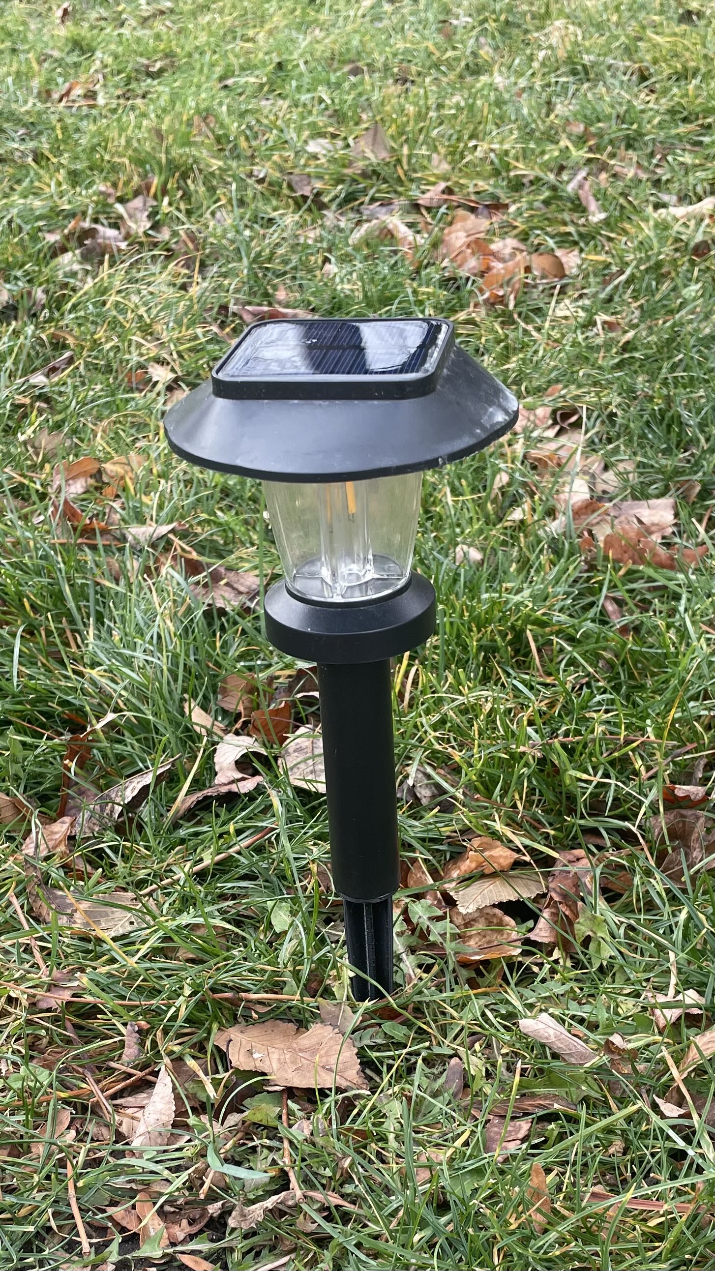 ALEPOD Solar Pathway Light Stake