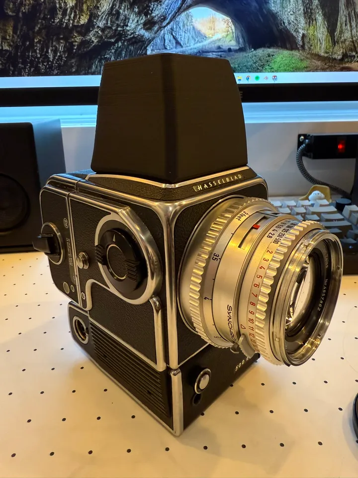 Simple Waist Level Finder for Hasselblad 500 Series Cameras by
