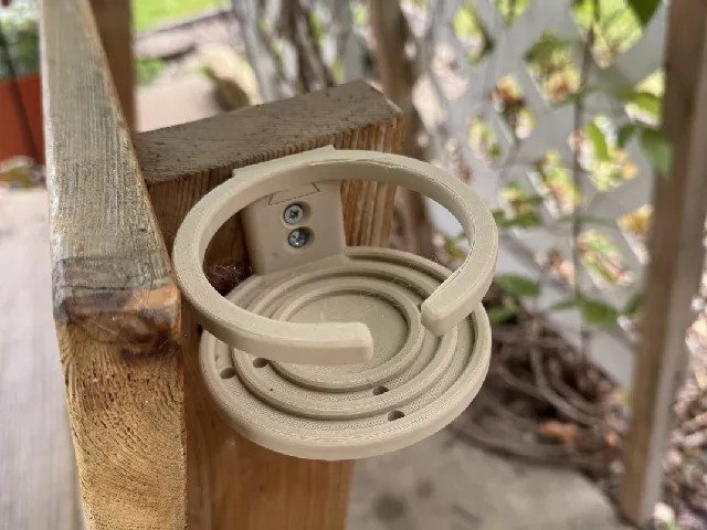 Aerated Cup Holder