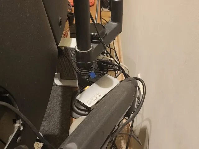 Pole Mounted Shelf Bracket - Please Help Optimize
