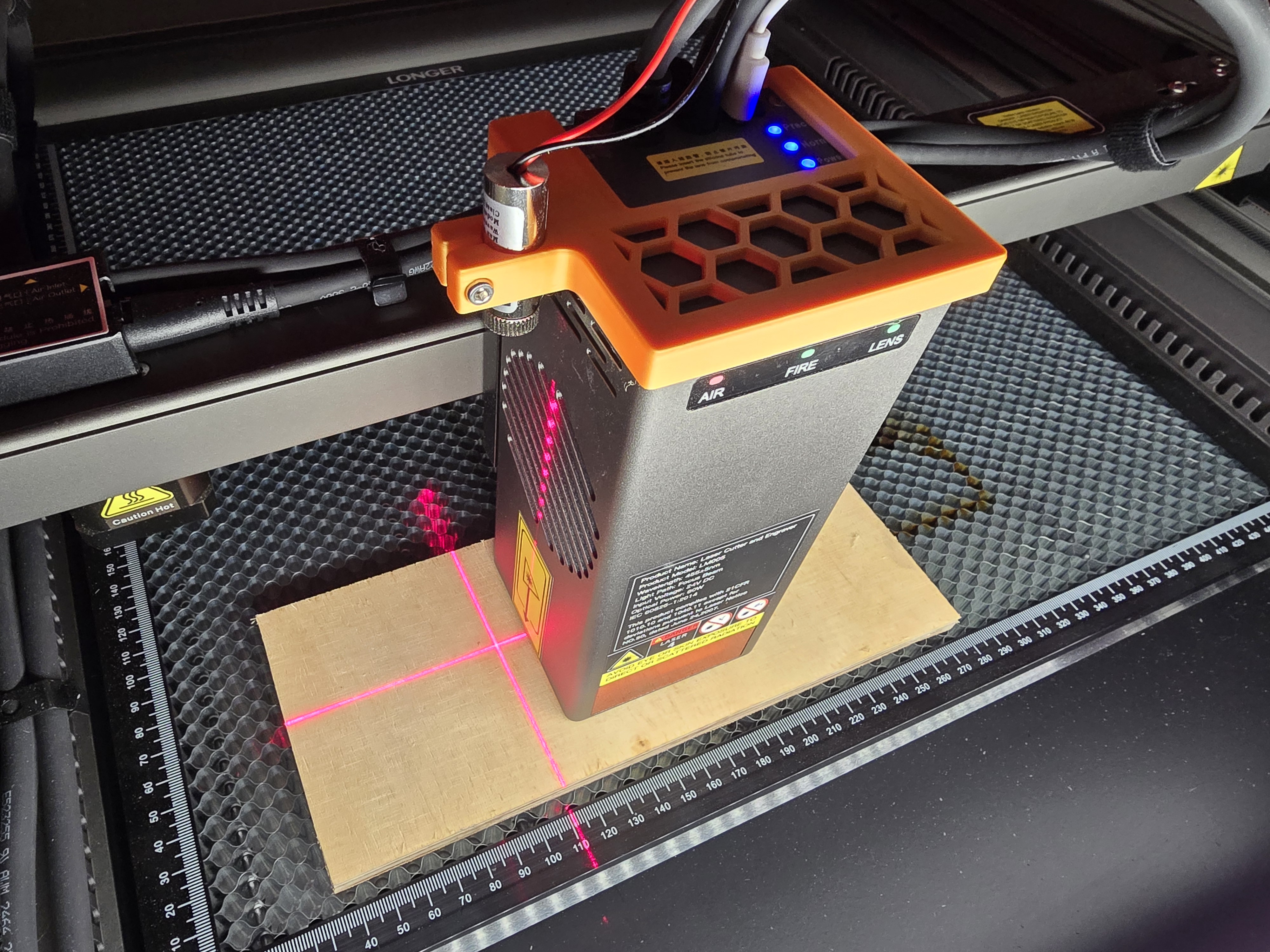 Creality Falcon 2 Pro 60W Kreuzlinienlaser