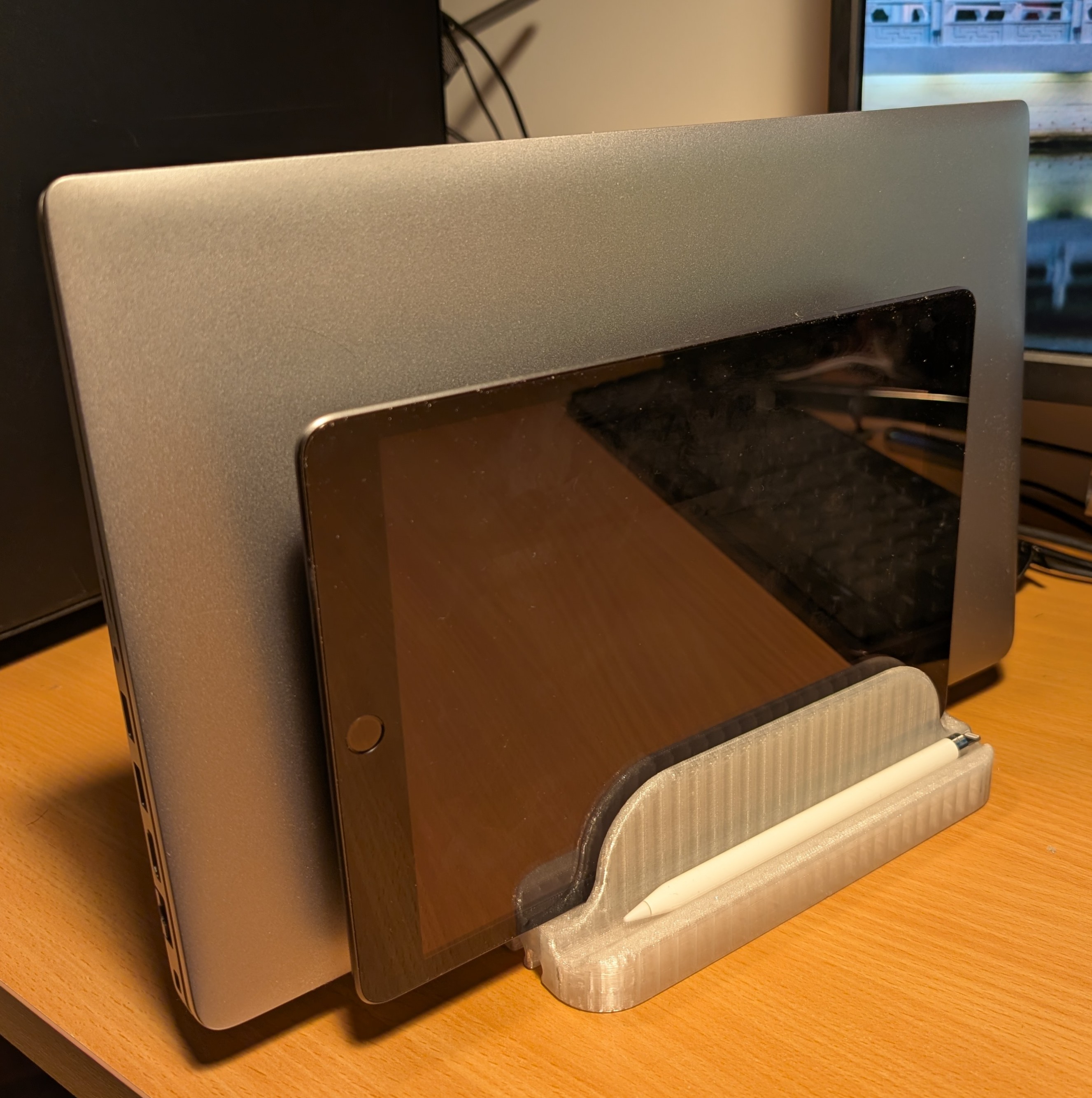 Verticle Laptop and Tablet stand