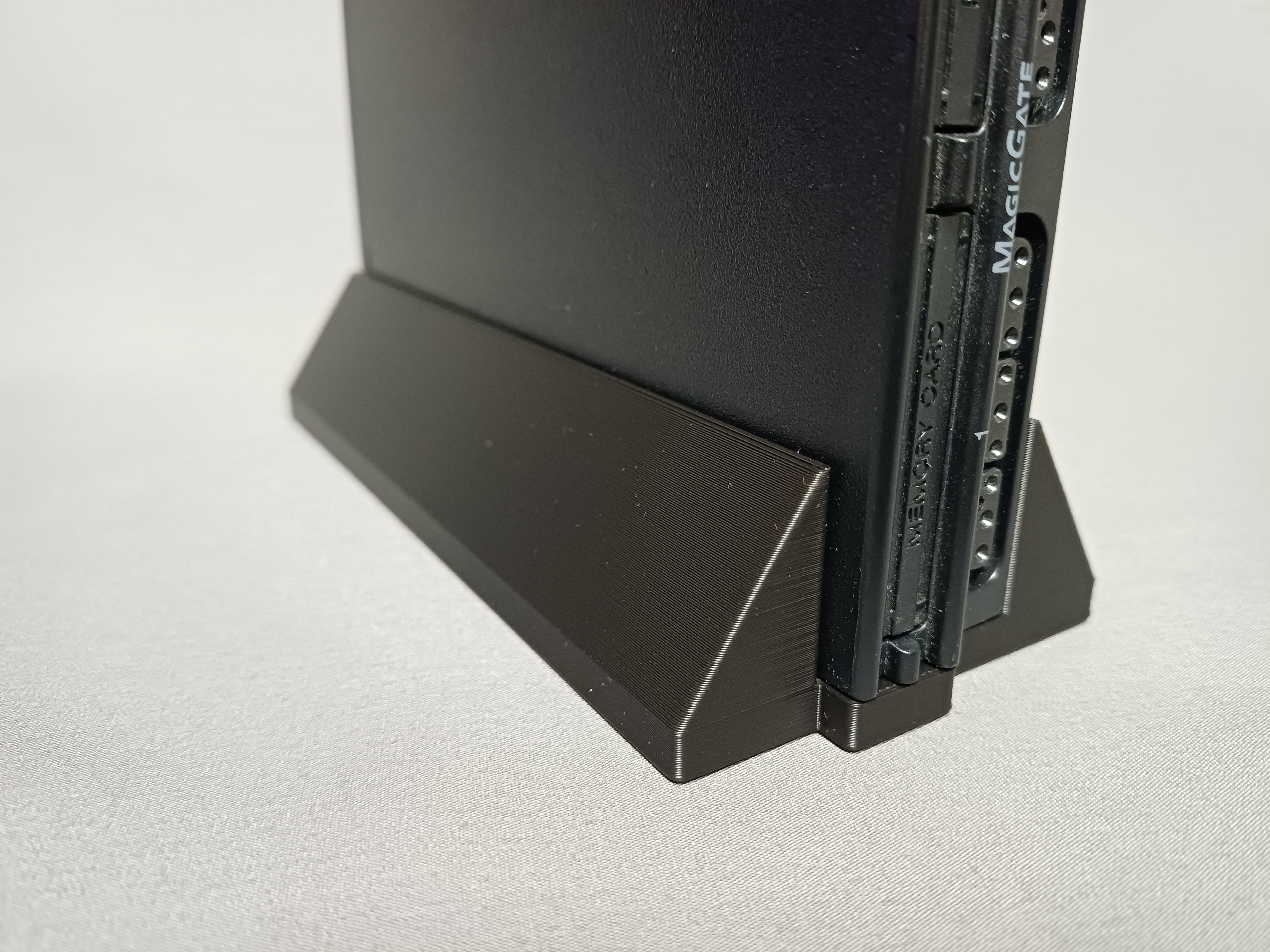 PS2 Slim Vertical Stand