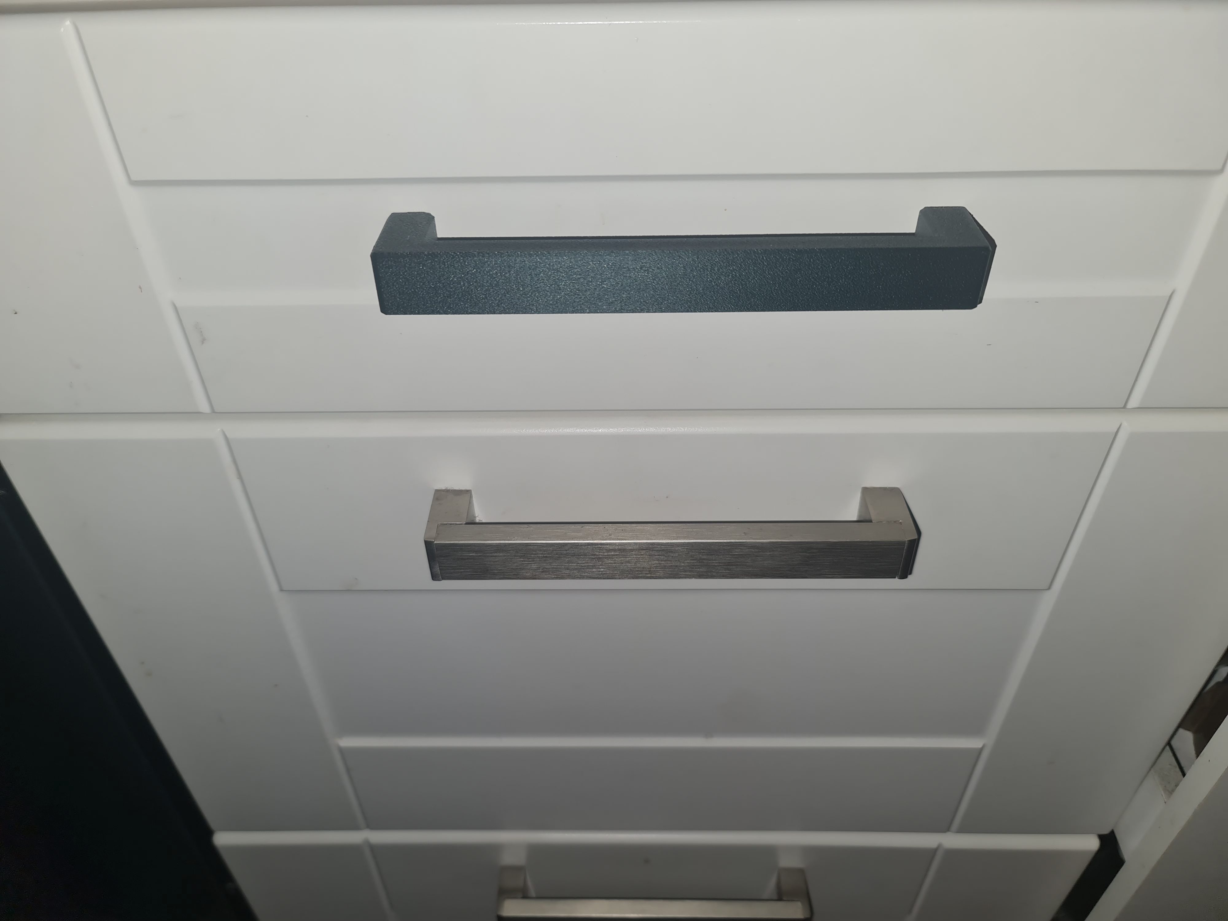 Griff für Küchenschublade