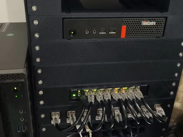 TP-Link 1 Gig Switch 8 port Model number: TL-SG108E