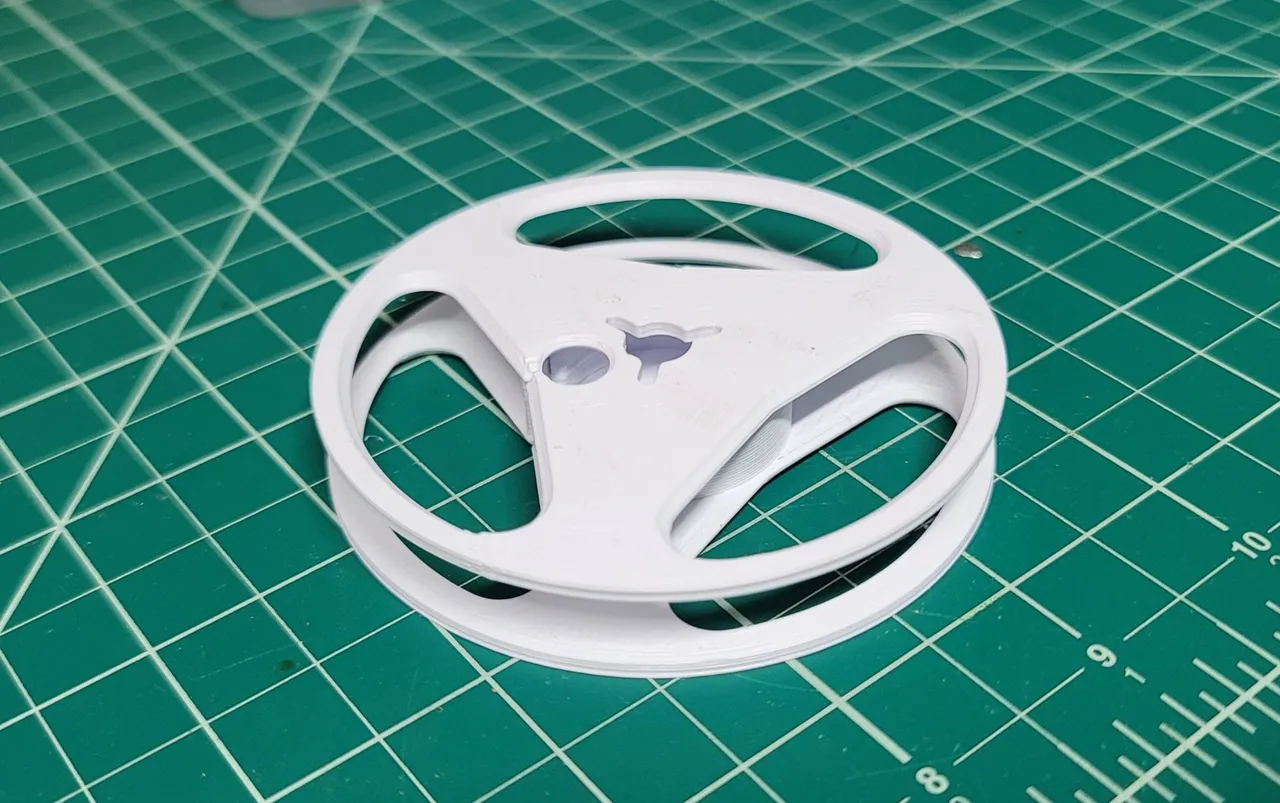 Reel-to-Reel Tape Spool by Spectura, Download free STL model