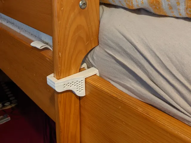 Fix for my bunk bed ladder