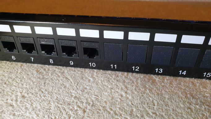 Keystone blind plug