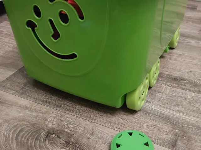 Wheels for Lidl toy box