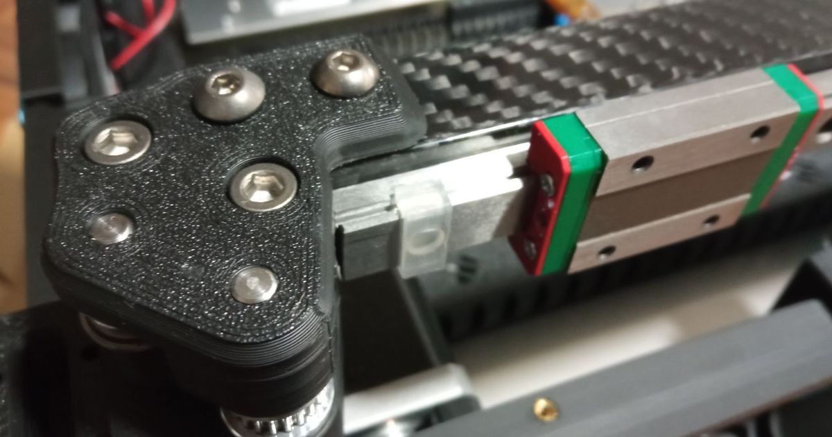 Voron 2.4/Trident Carbon Fiber CF X Axis M5 Nut Holder by naplav