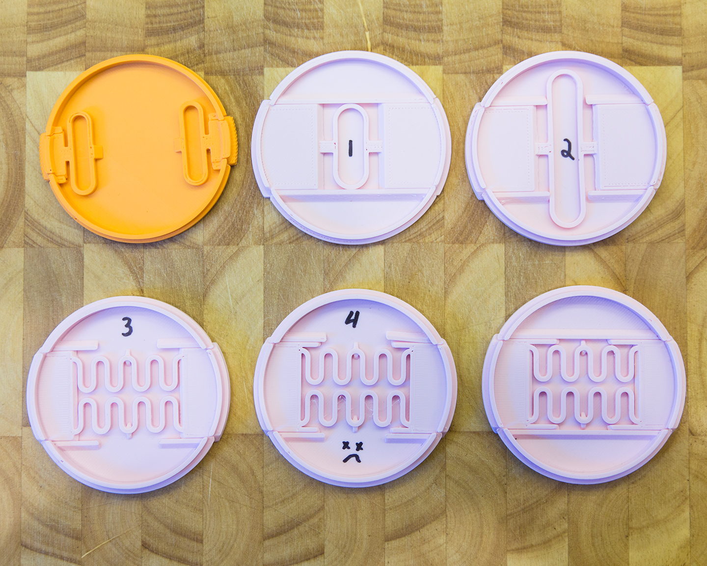 82mm lens cap (print in place) by Catdad Download free STL