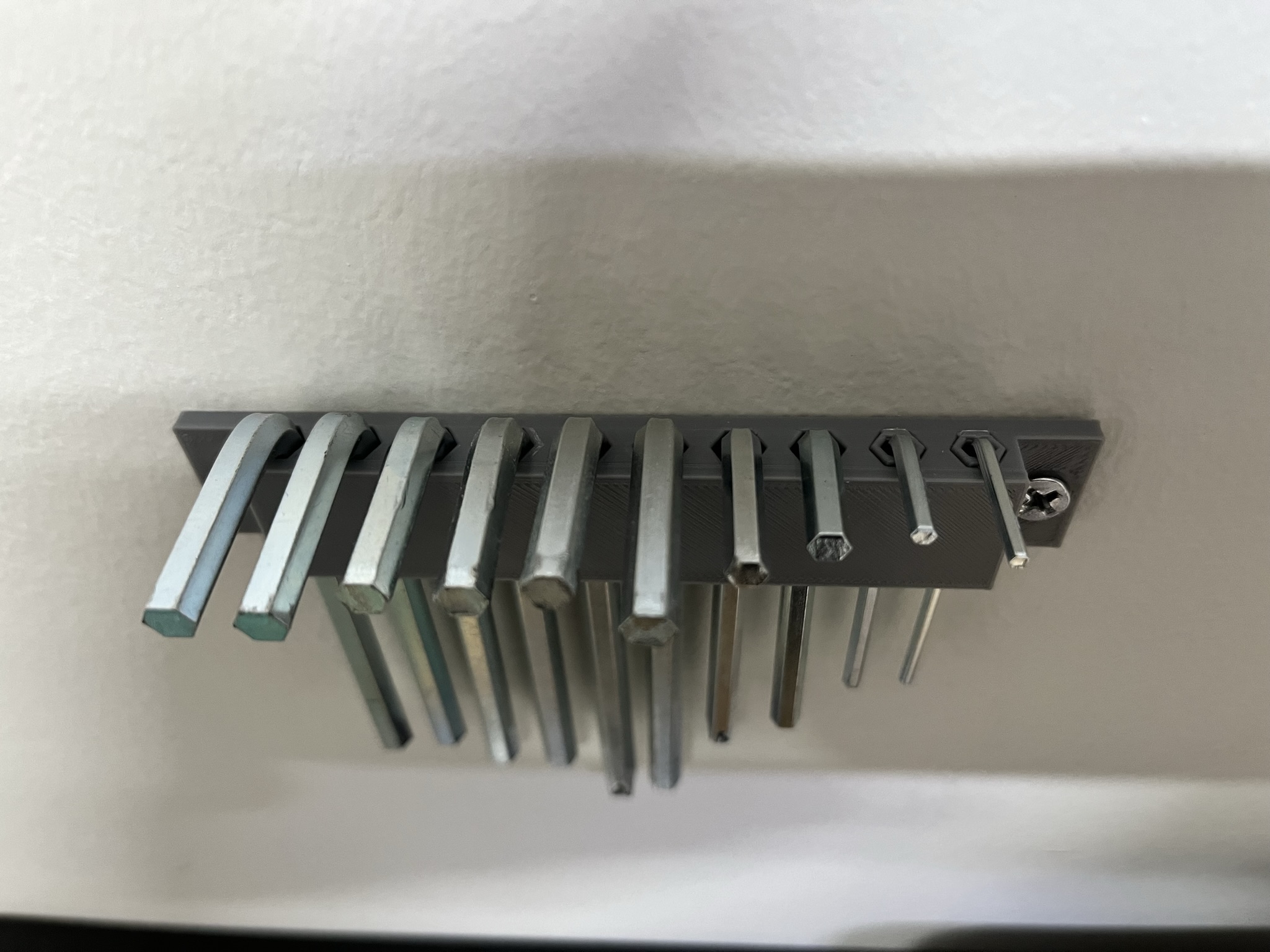 Wall mounted allen key / hex key holder by 3DJourney Download free