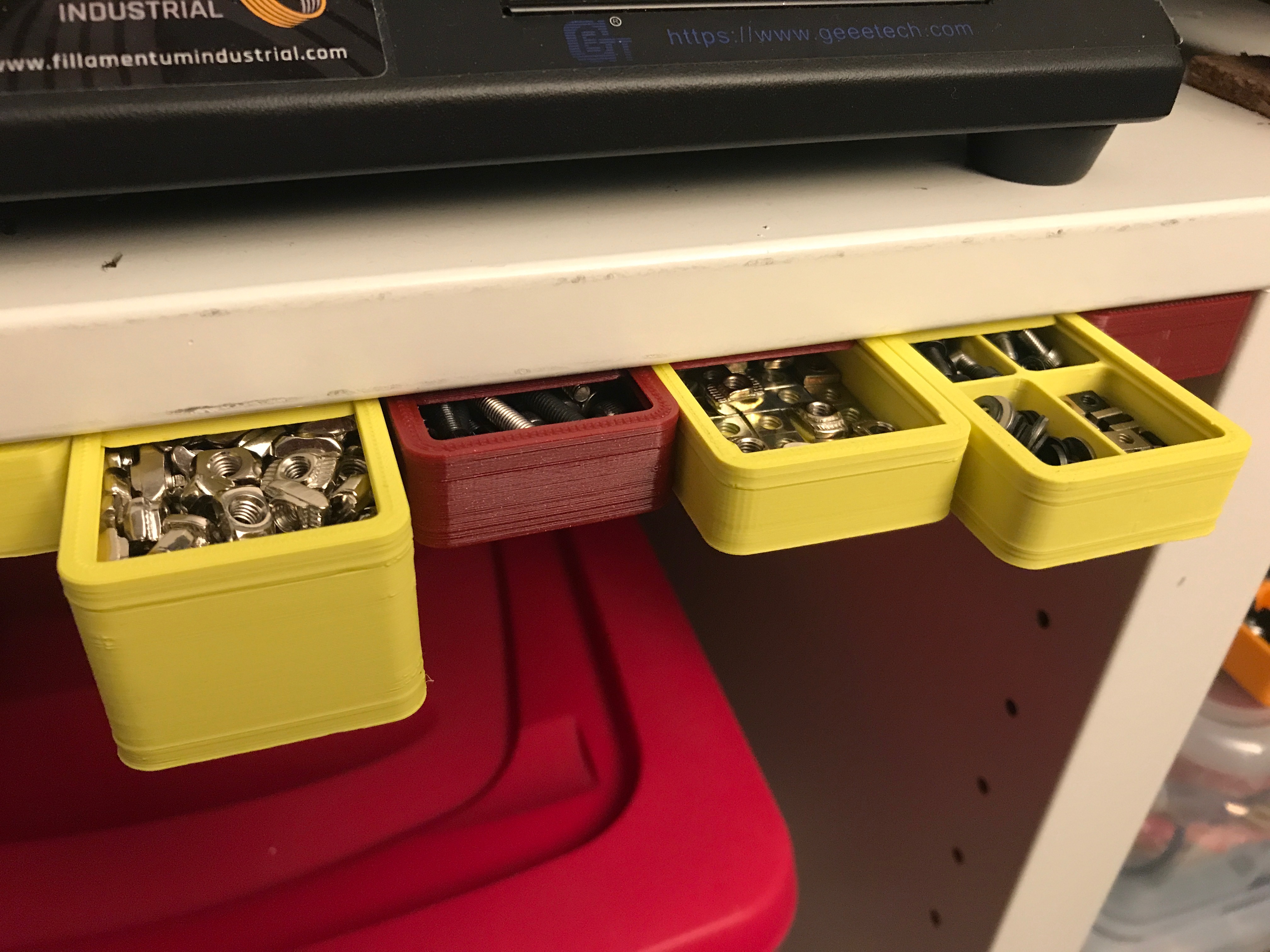 Customizable Box For Screws/Nuts/Washers etc. by redangel1984 ...