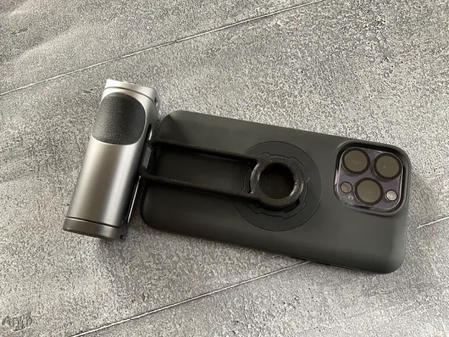 Quadlock Smartphone Camera Adaptor