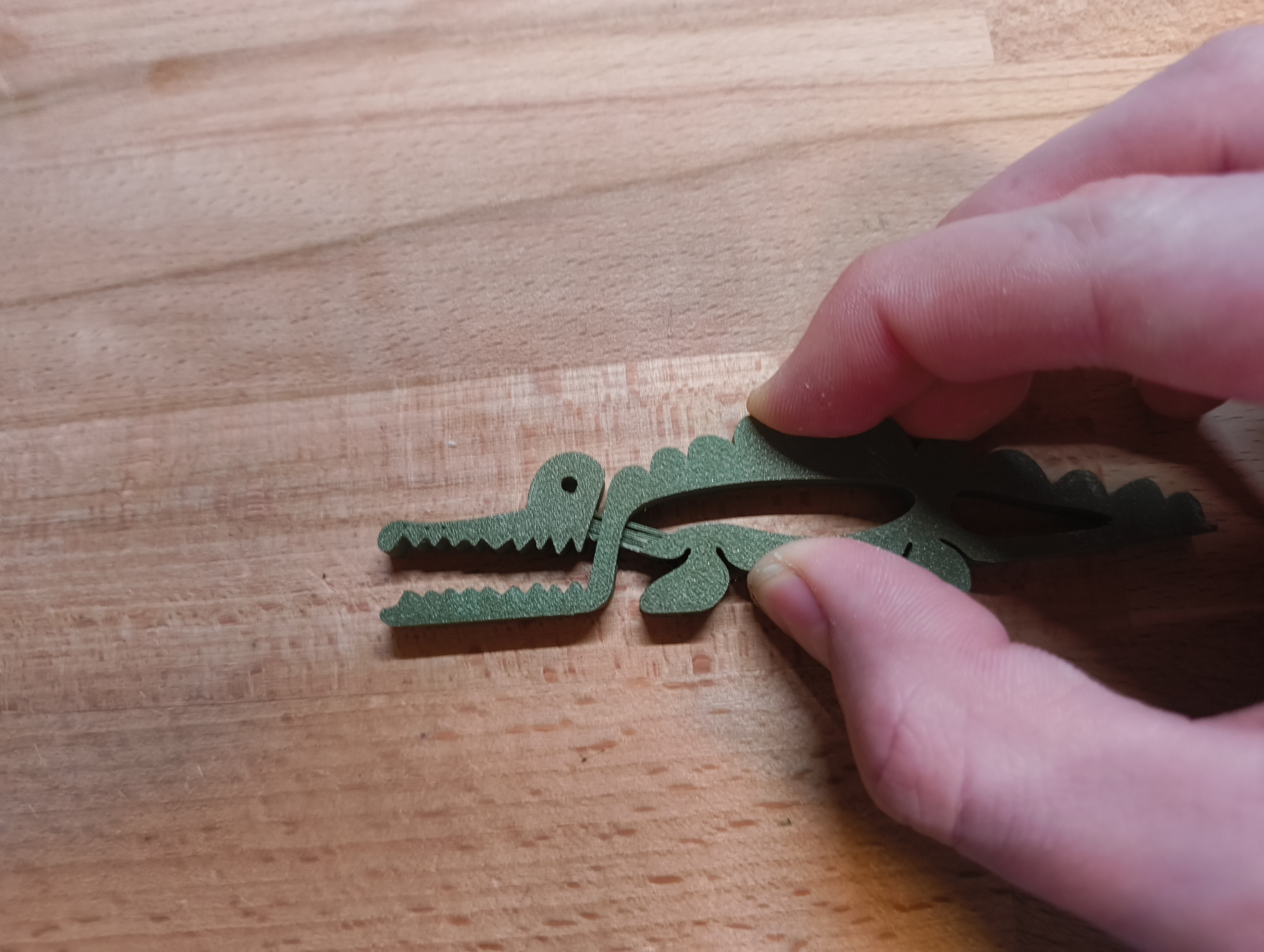 CUTE CROCODILE CLIP