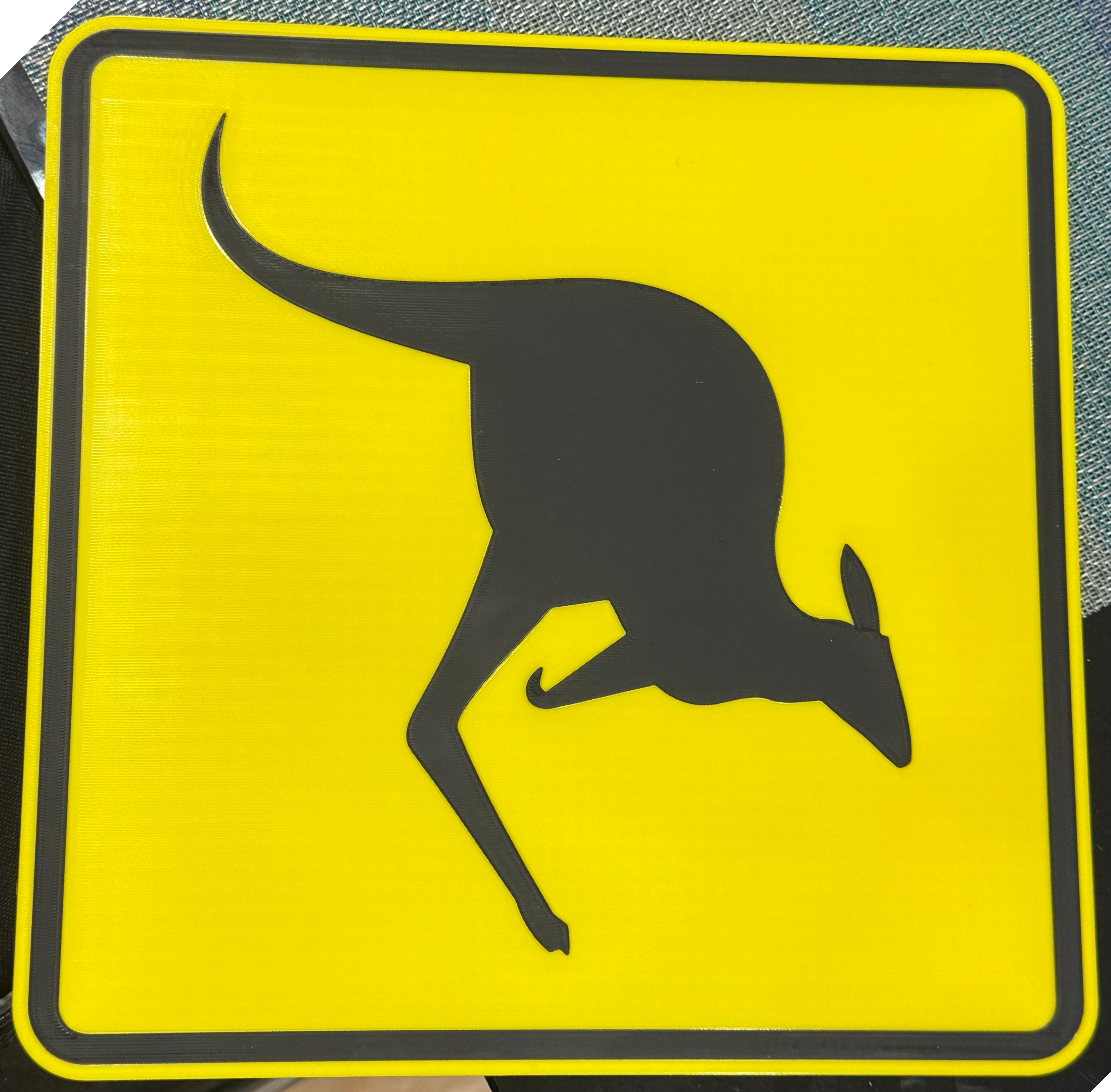 Kangaroo Crossing Roadsign - no MMU