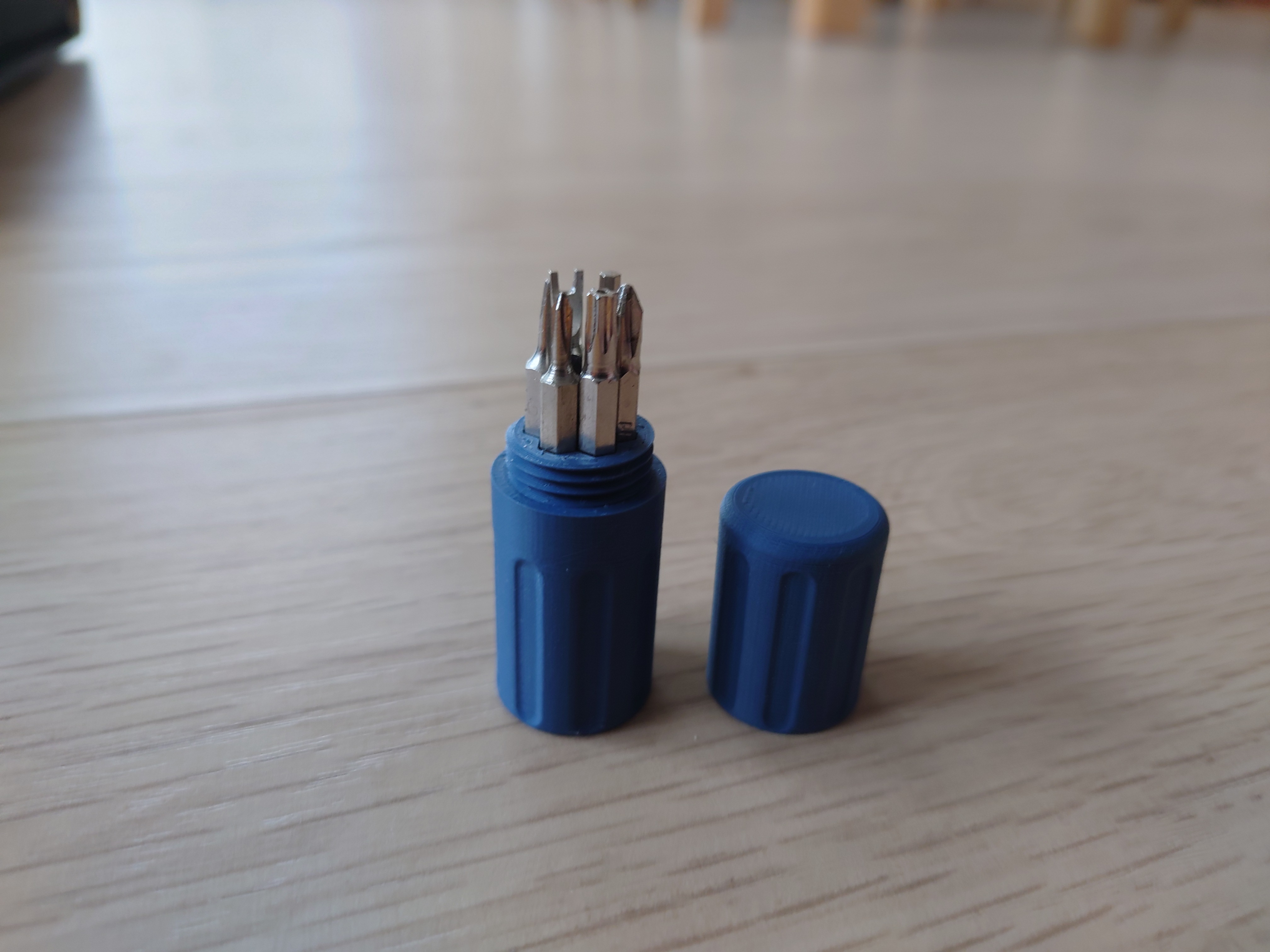 Extension for more 4mm bits in Reversible Ratcheting Screwdriver