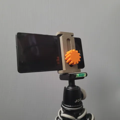 Phone holder for tripod