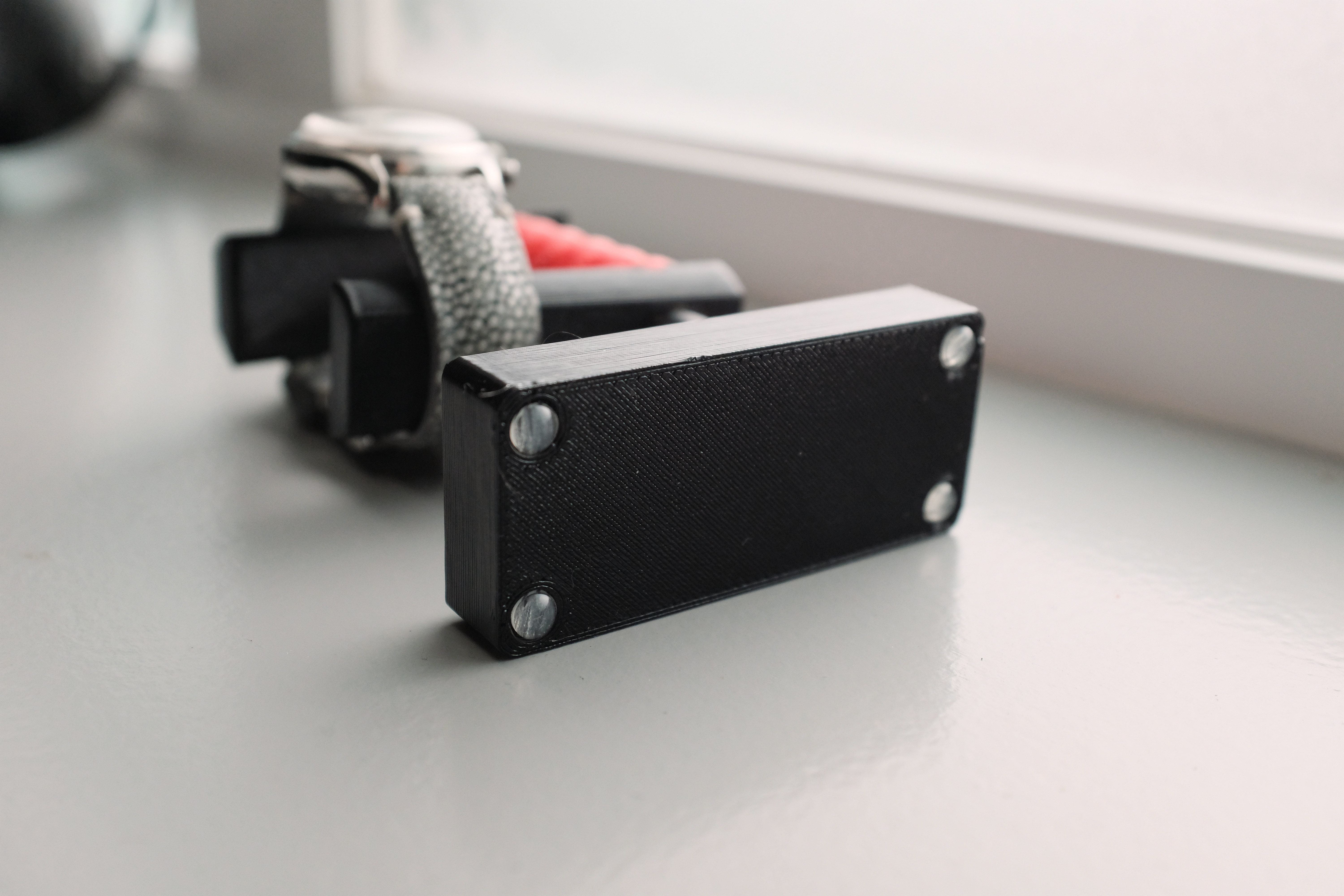 Miniatura 5 do modelo 3D Watch Stand (spring assisted)