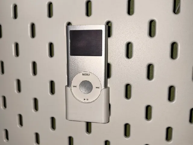 iPod nano 2nd gen skadis mount