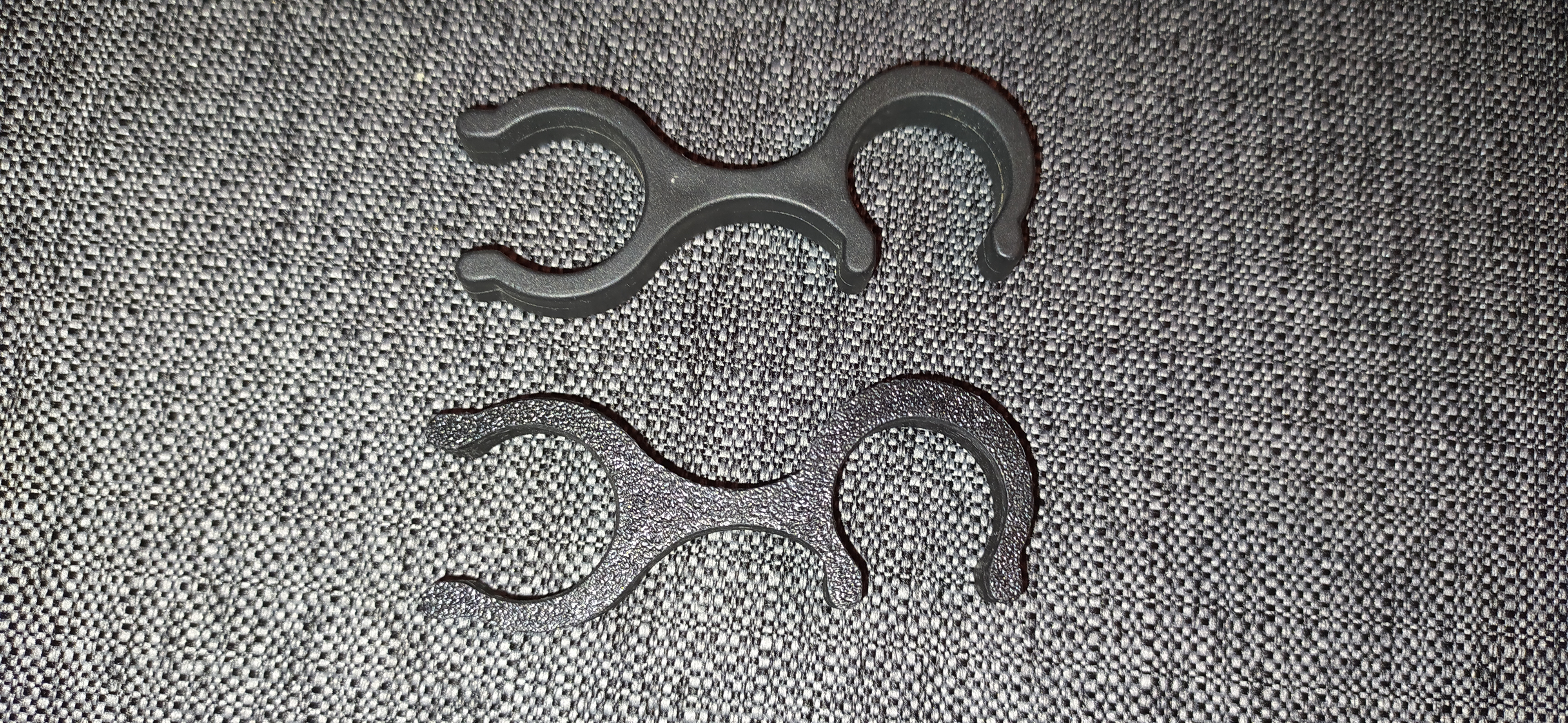 Transport hook for hiking sticks