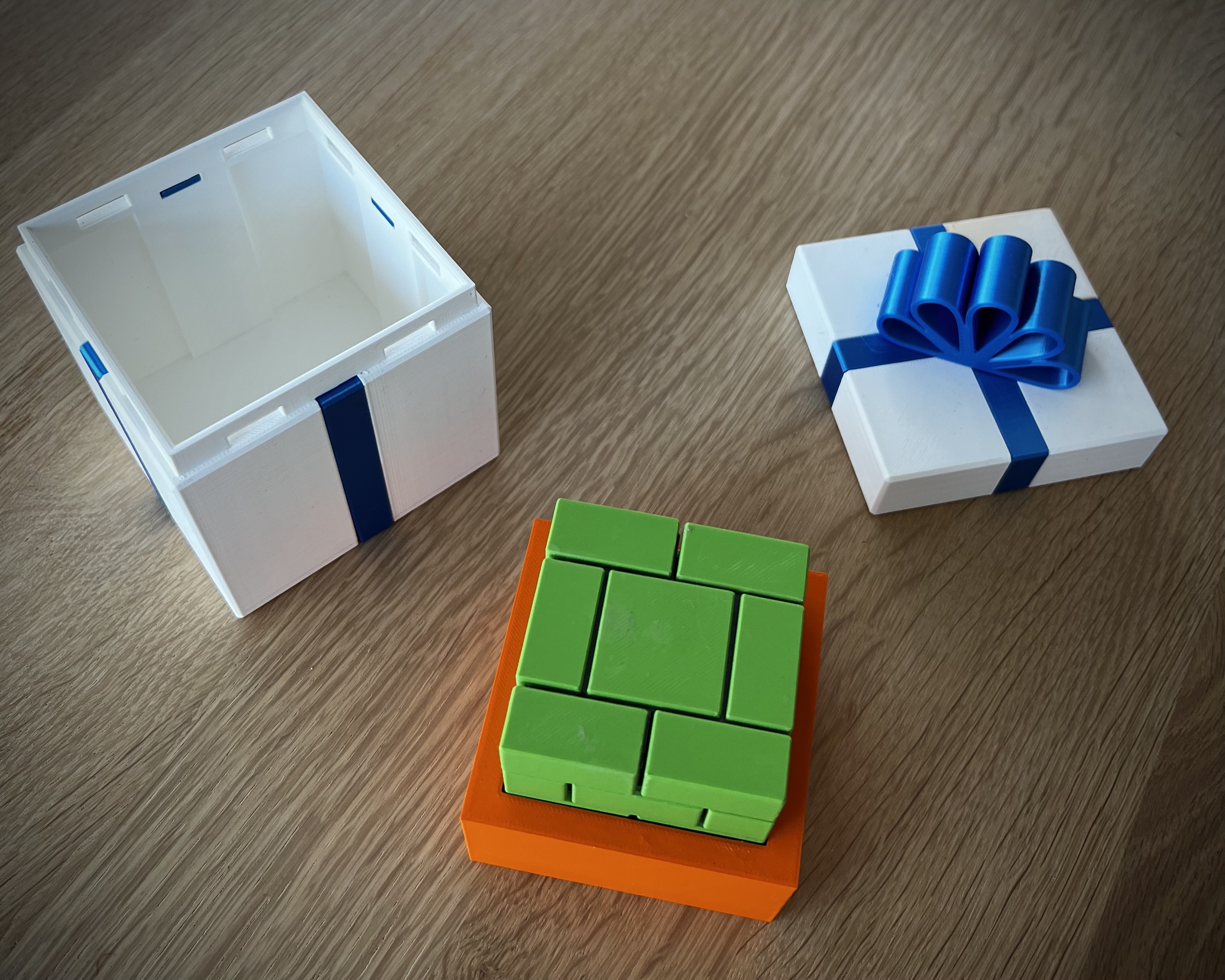 gift-box-for-3d-printy-brick-block-puzzle-box-by-pierre-download