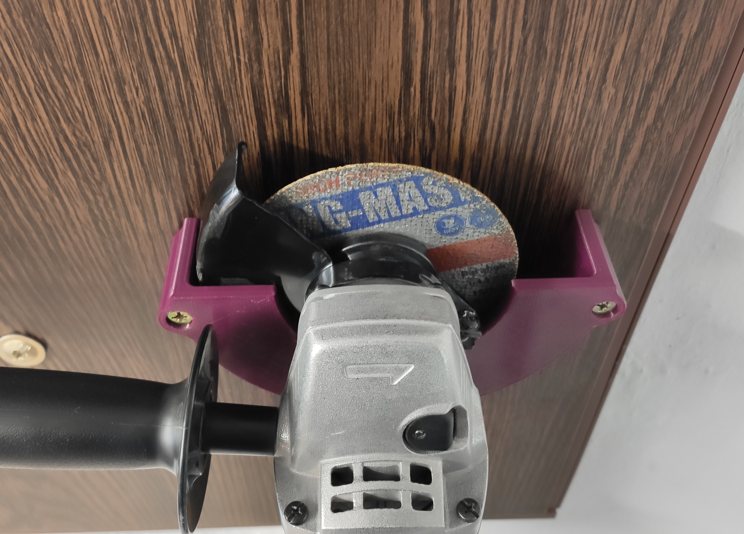 Makita 115 mm angle grinder wall mount by DominikD Download free STL