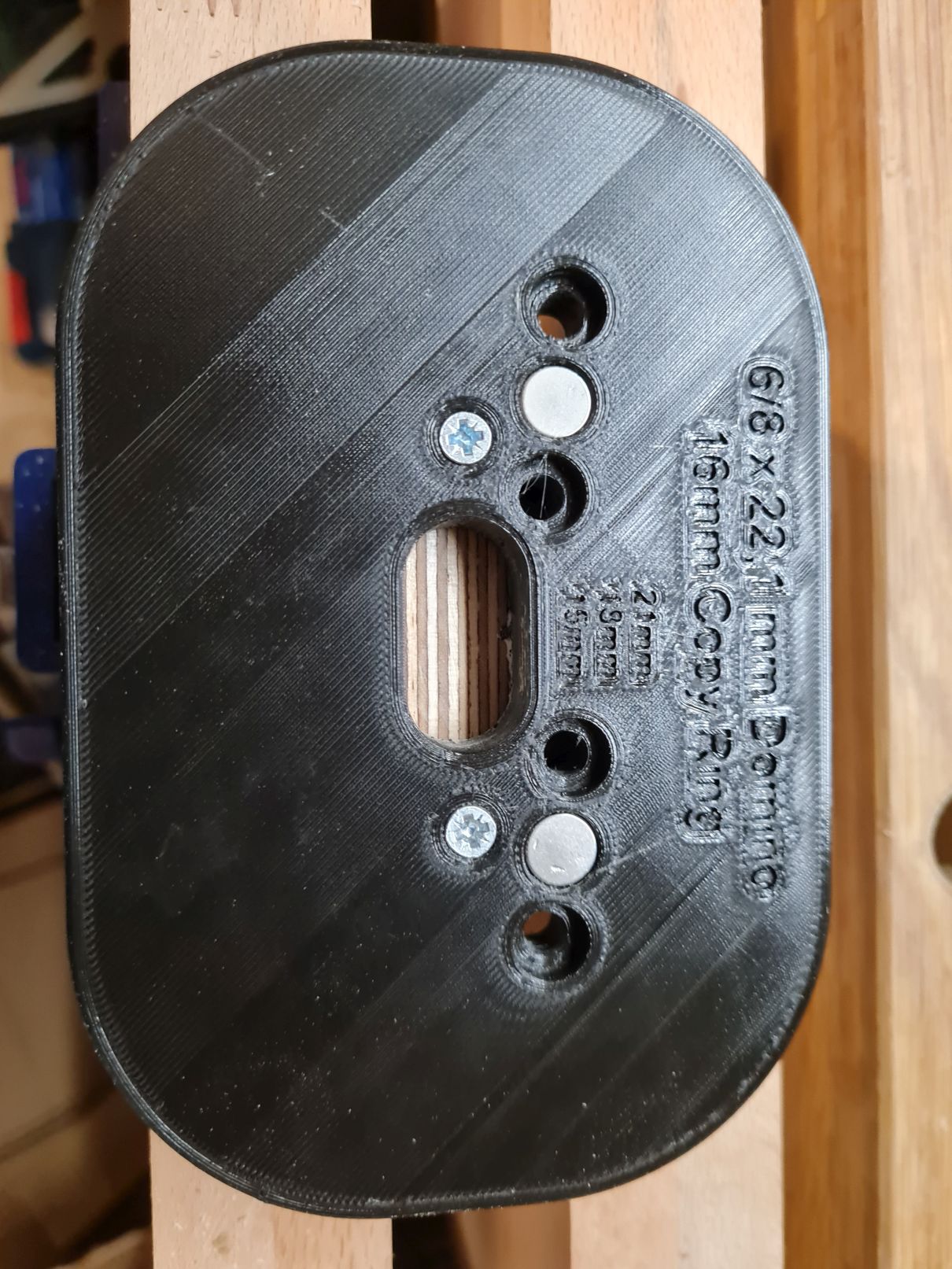 Variable Festool Domino Dowel Jig for Hand Routers by SebastianDruckt