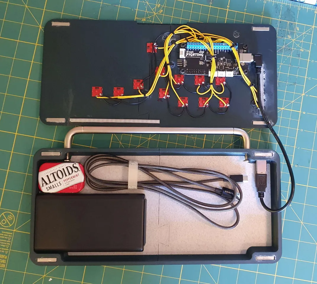 3D Printable Hitbox Controller by micahcerrone | Download