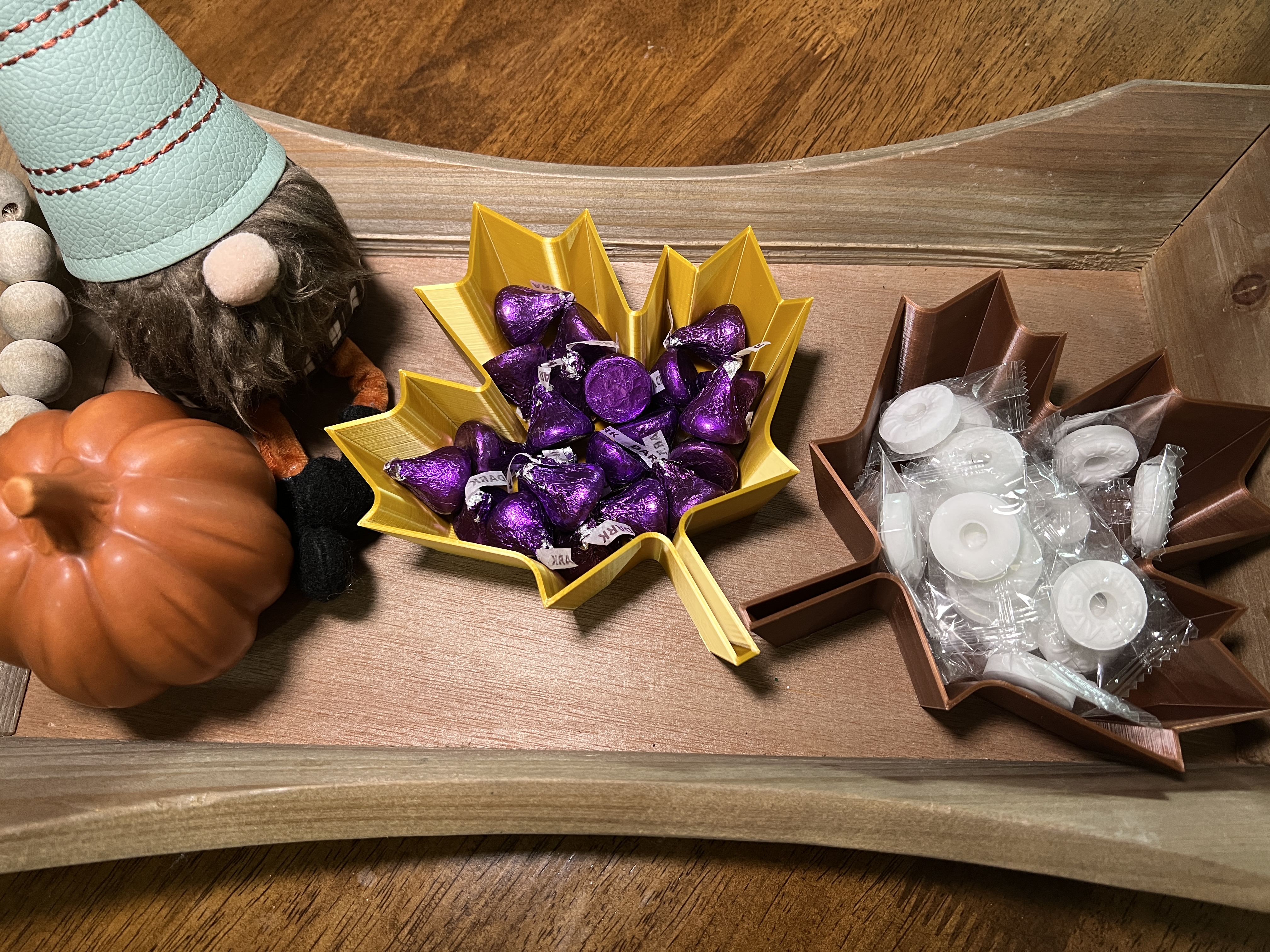 Maple Leaf Candy Dish / Decorative Bowl