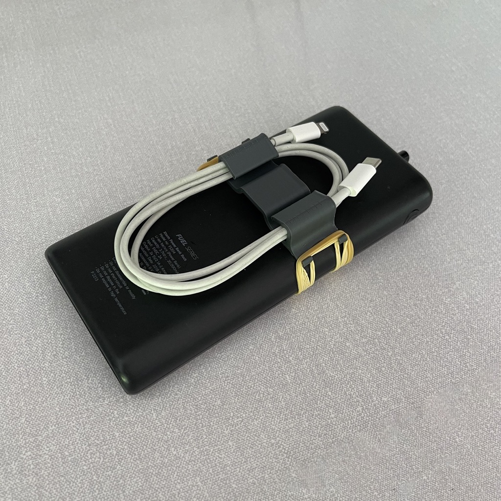 Powerbank Cable Holder with optional Wall Mount