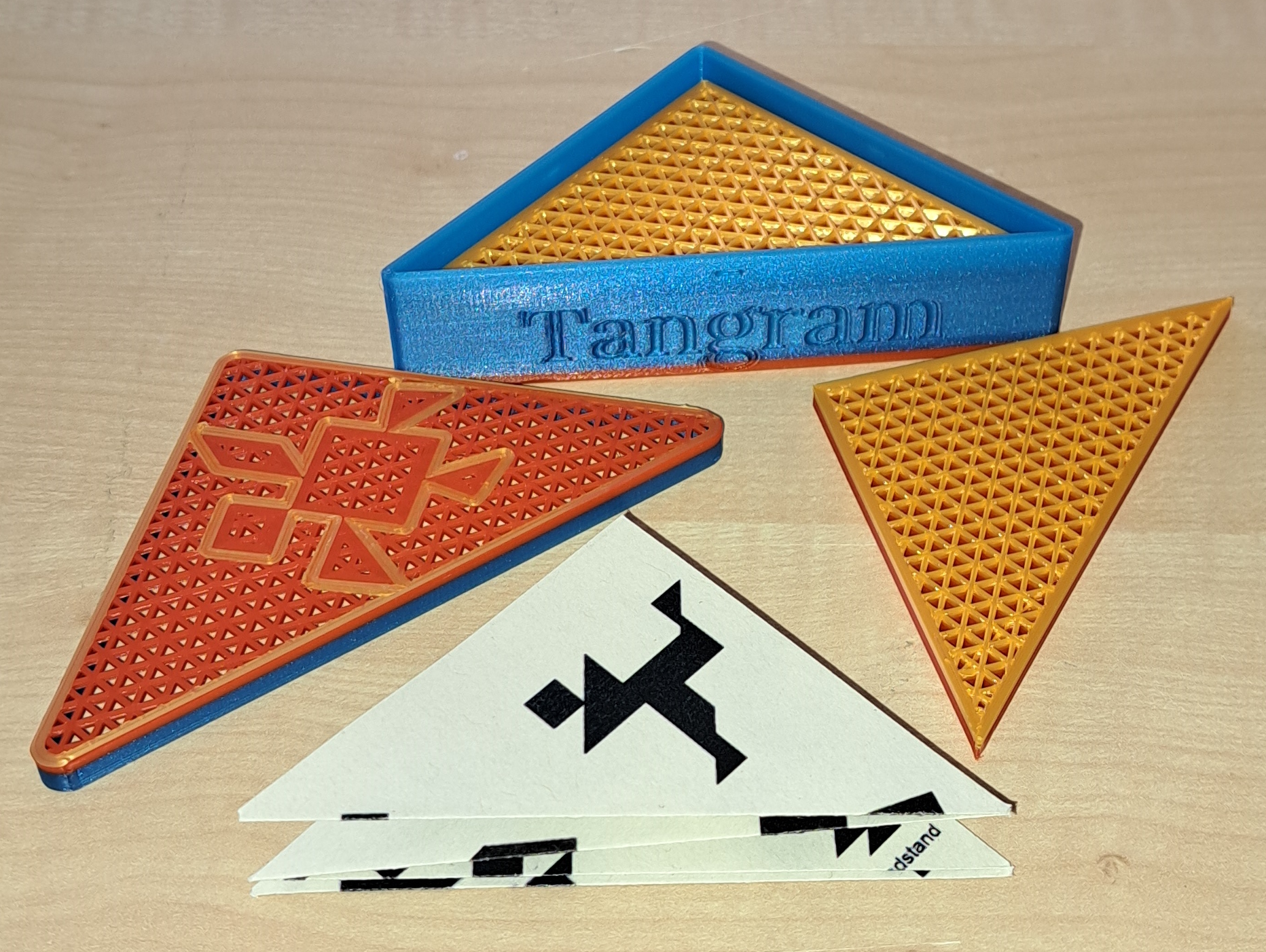 Tangram in a triangle box