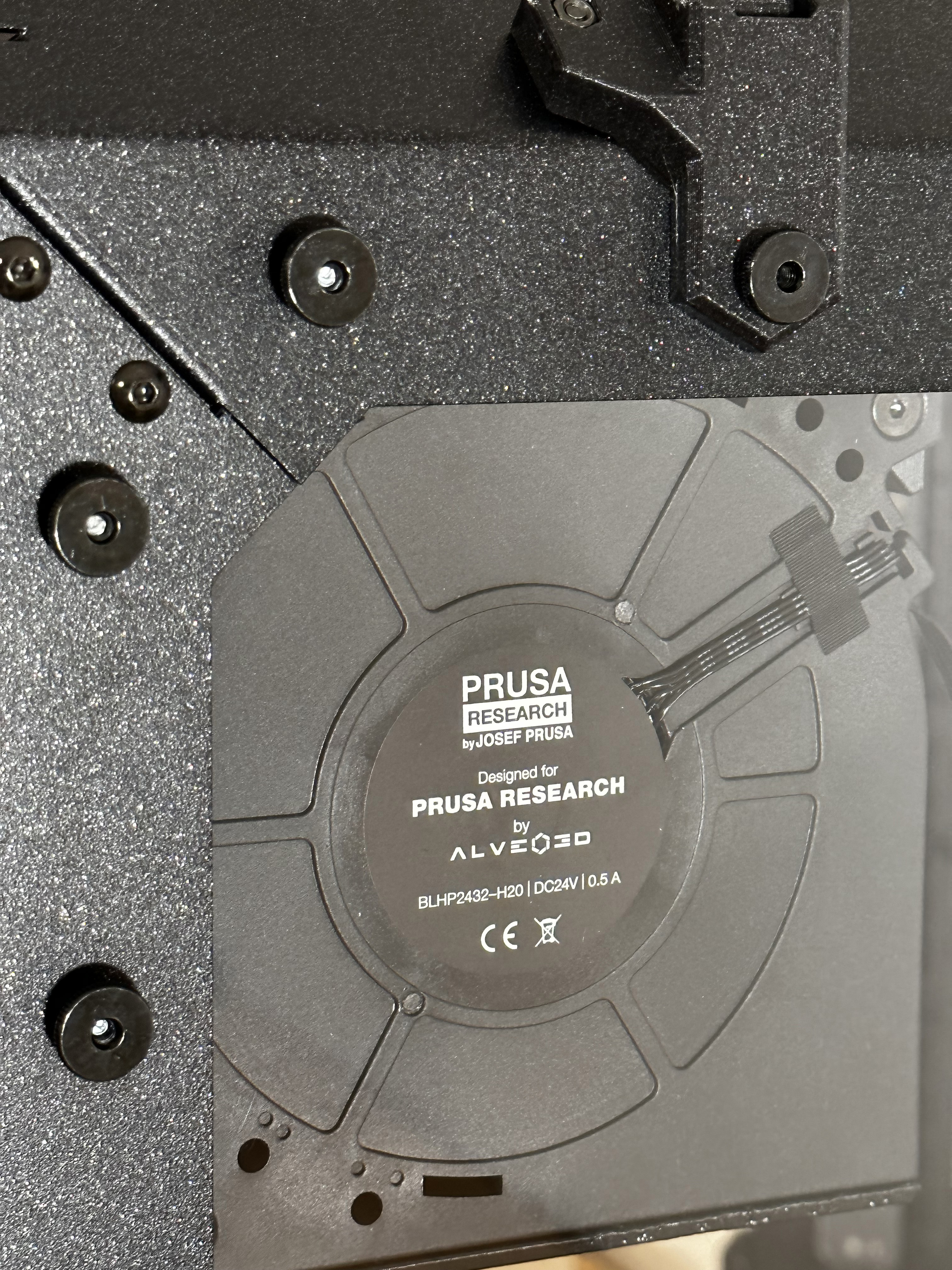 Prusa Enclosure "Hinged Lid Hinge-Bracket-R" Adjusted to accommodate "Advanced Filtration System".