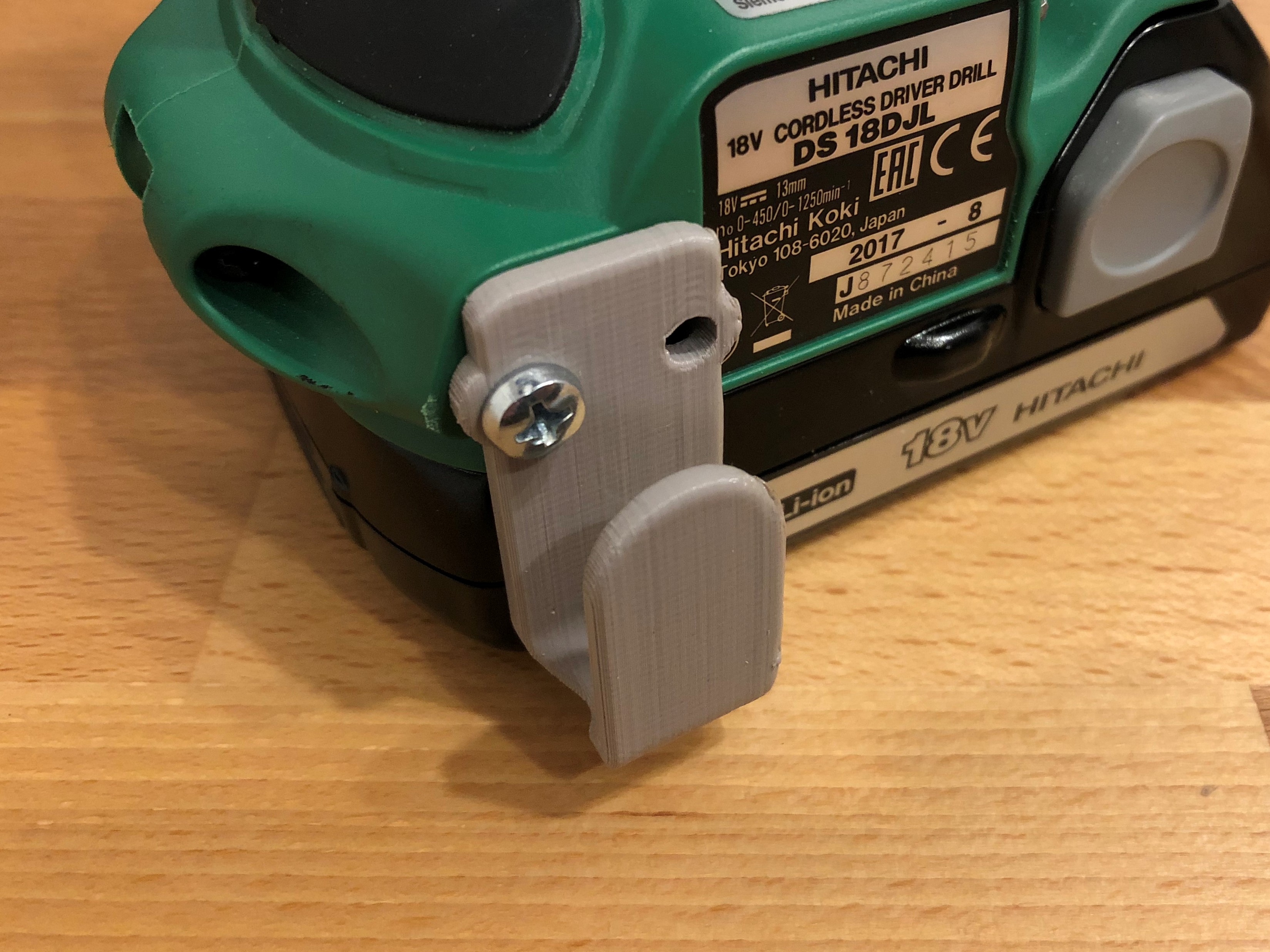 Belt Clip for cordless drill